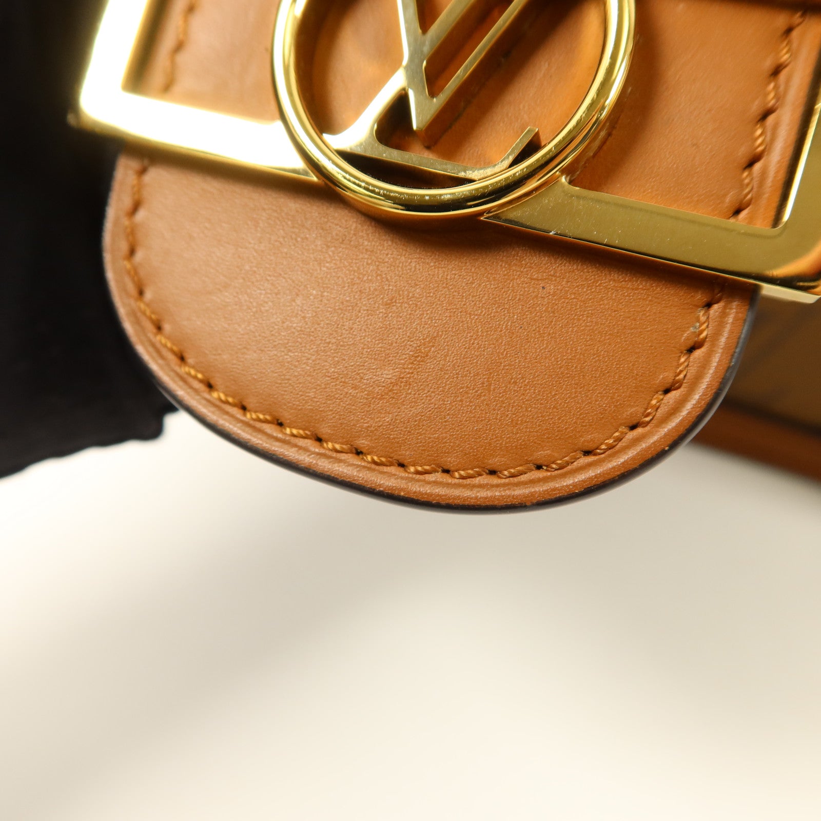 LOUIS VUITTON Monogram Reverse Mini Dauphine金扣肩背袋