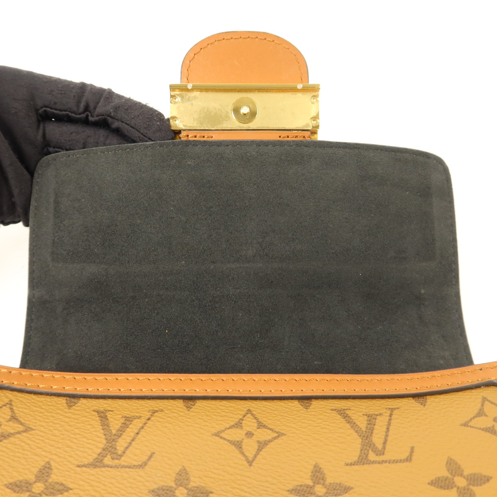 LOUIS VUITTON Monogram Reverse Mini Dauphine金扣肩背袋