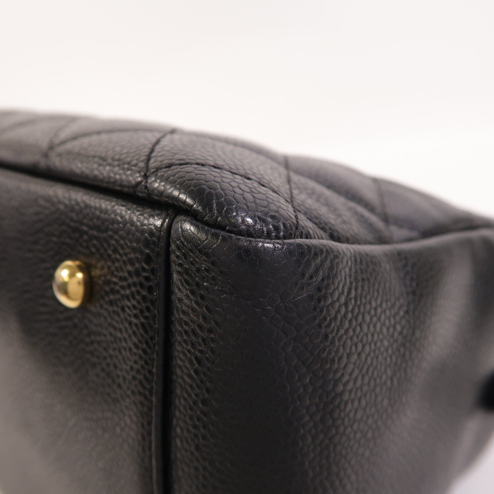 CHANEL 牛皮皮革Petite Timeless Tote金扣鏈帶肩背袋