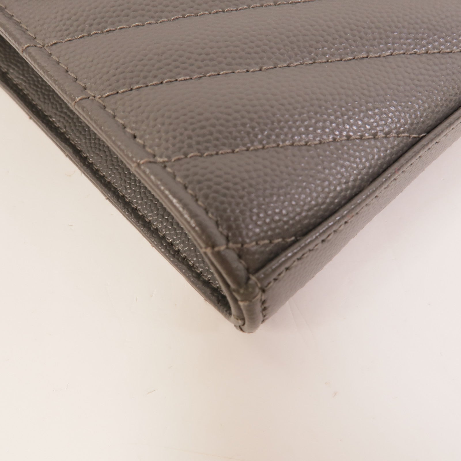 SAINT LAURENT 牛皮皮革Cassandre Envelope肩背袋