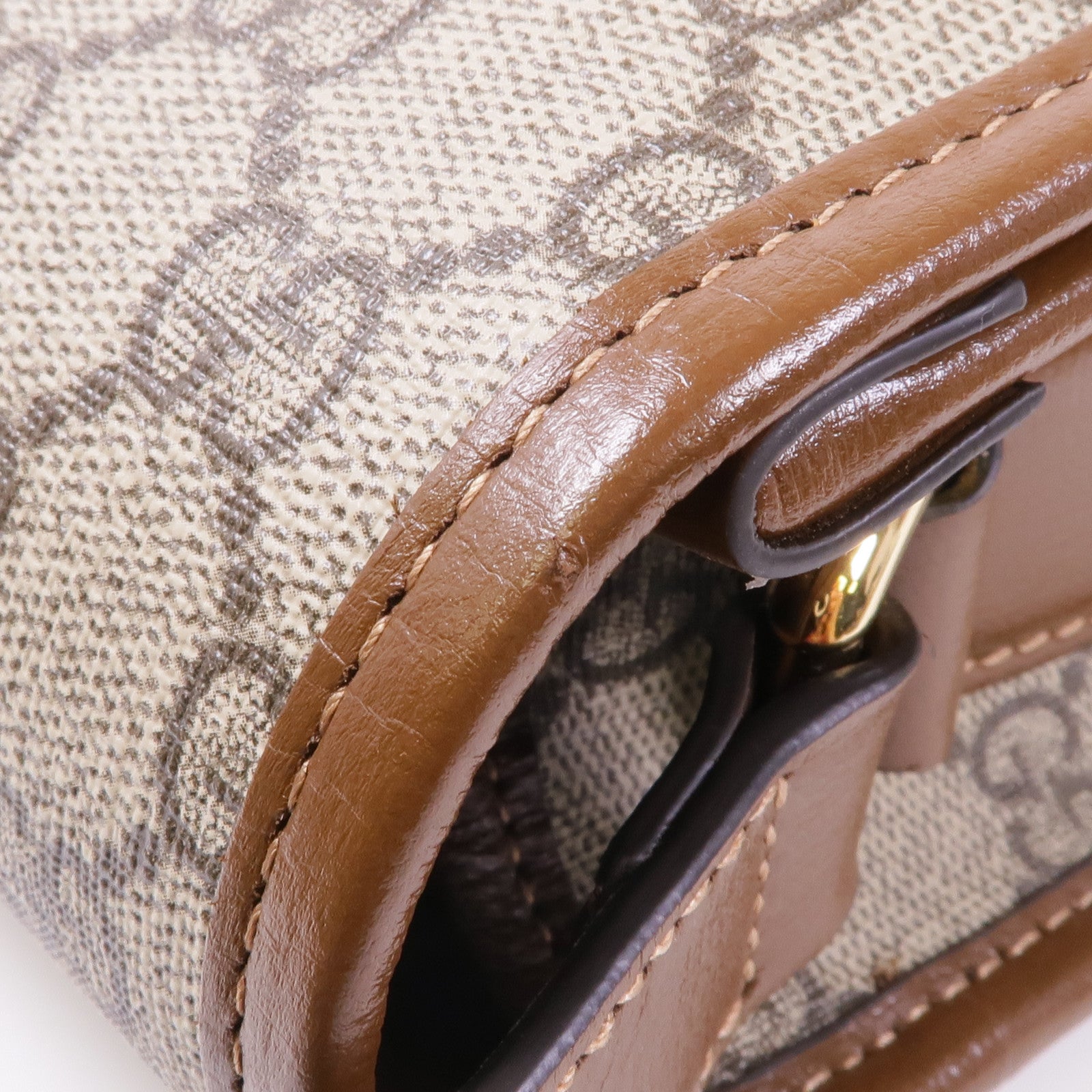 GUCCI 塗層帆布GG Supreme Interlocking金扣肩背袋