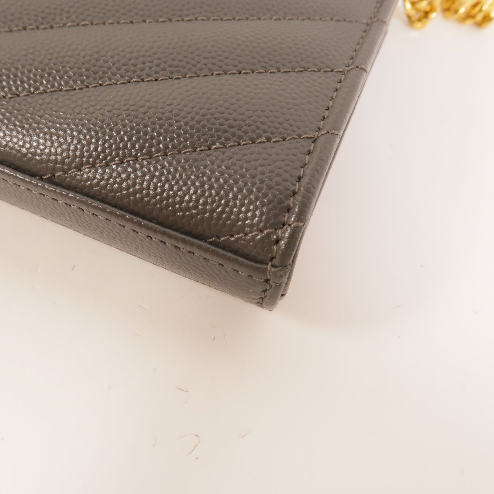SAINT LAURENT 牛皮皮革Cassandre Envelope肩背袋