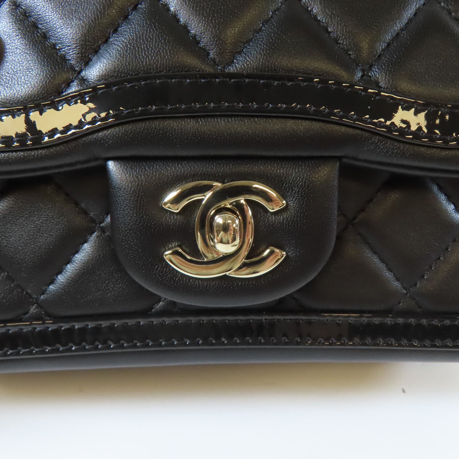 CHANEL 菱格羊皮皮革Chain Shoulder銀扣鏈帶肩背袋黑色