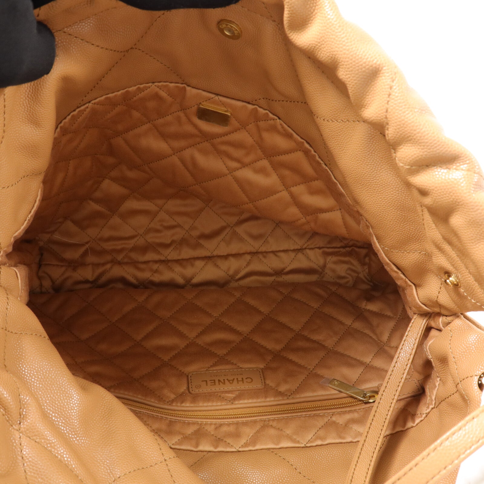 CHANEL 牛皮皮革Chanel 22 Small鏈帶肩背袋