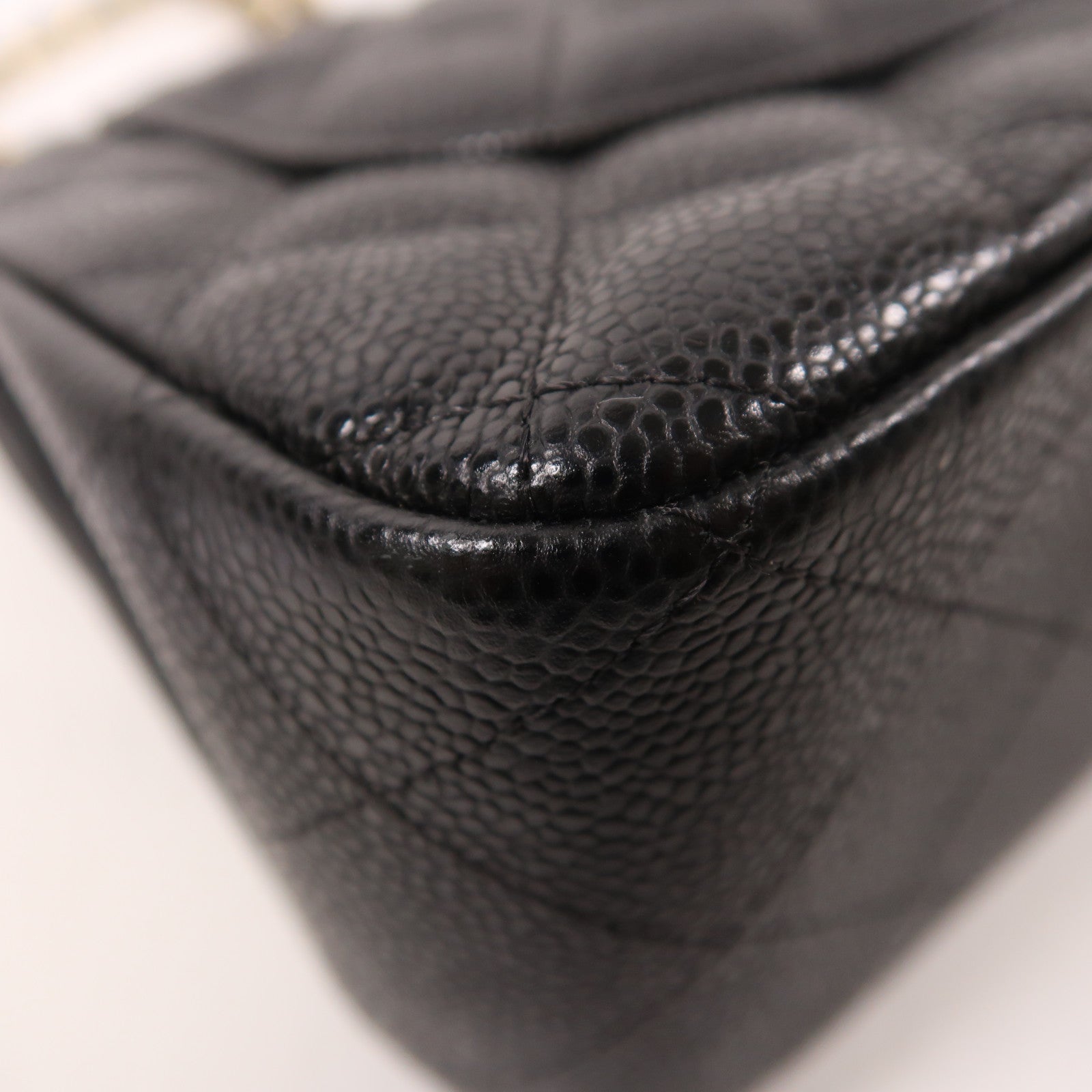 CHANEL 牛皮皮革Large Classic金扣鏈帶肩背袋