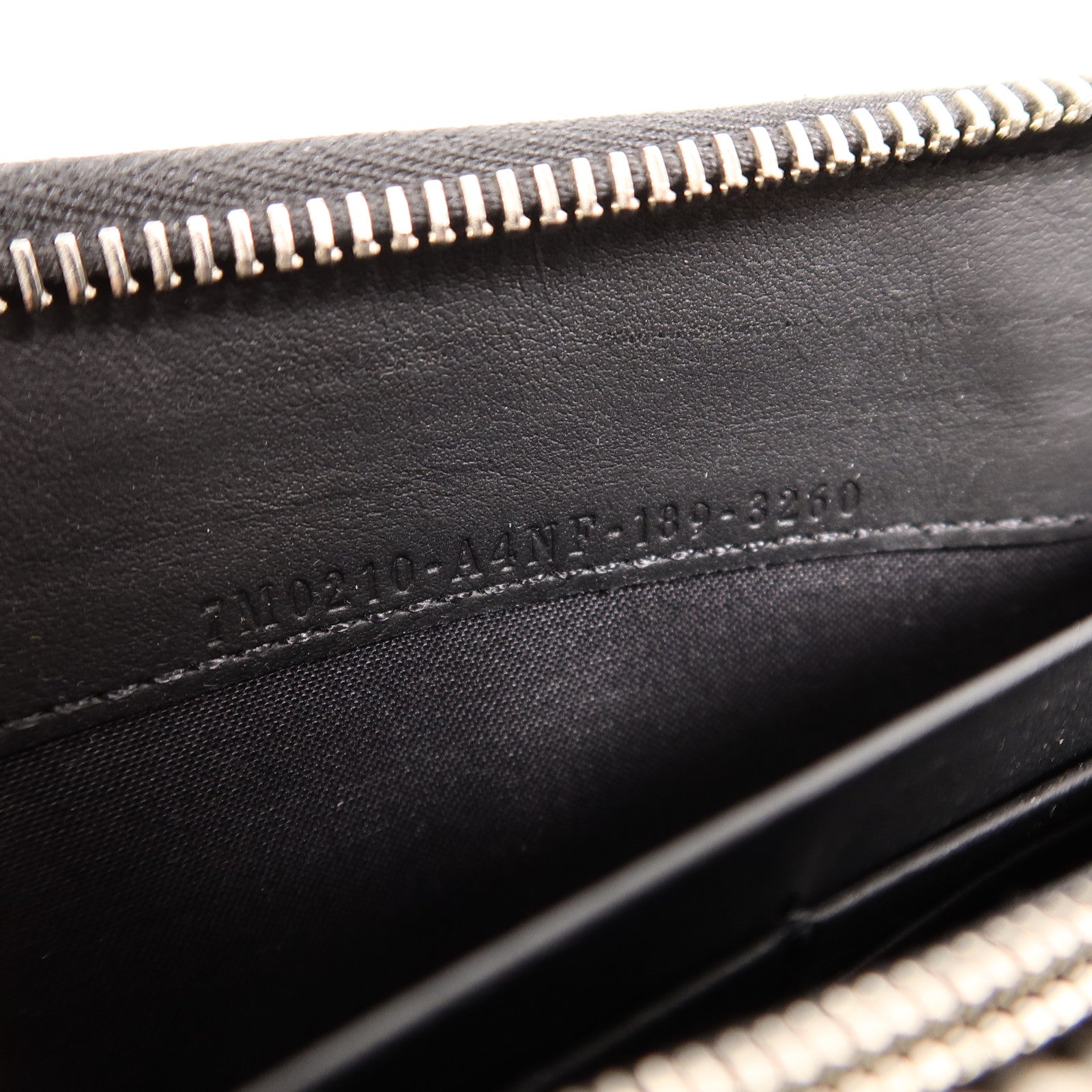 FENDI 牛皮皮革Long wallet長錢包