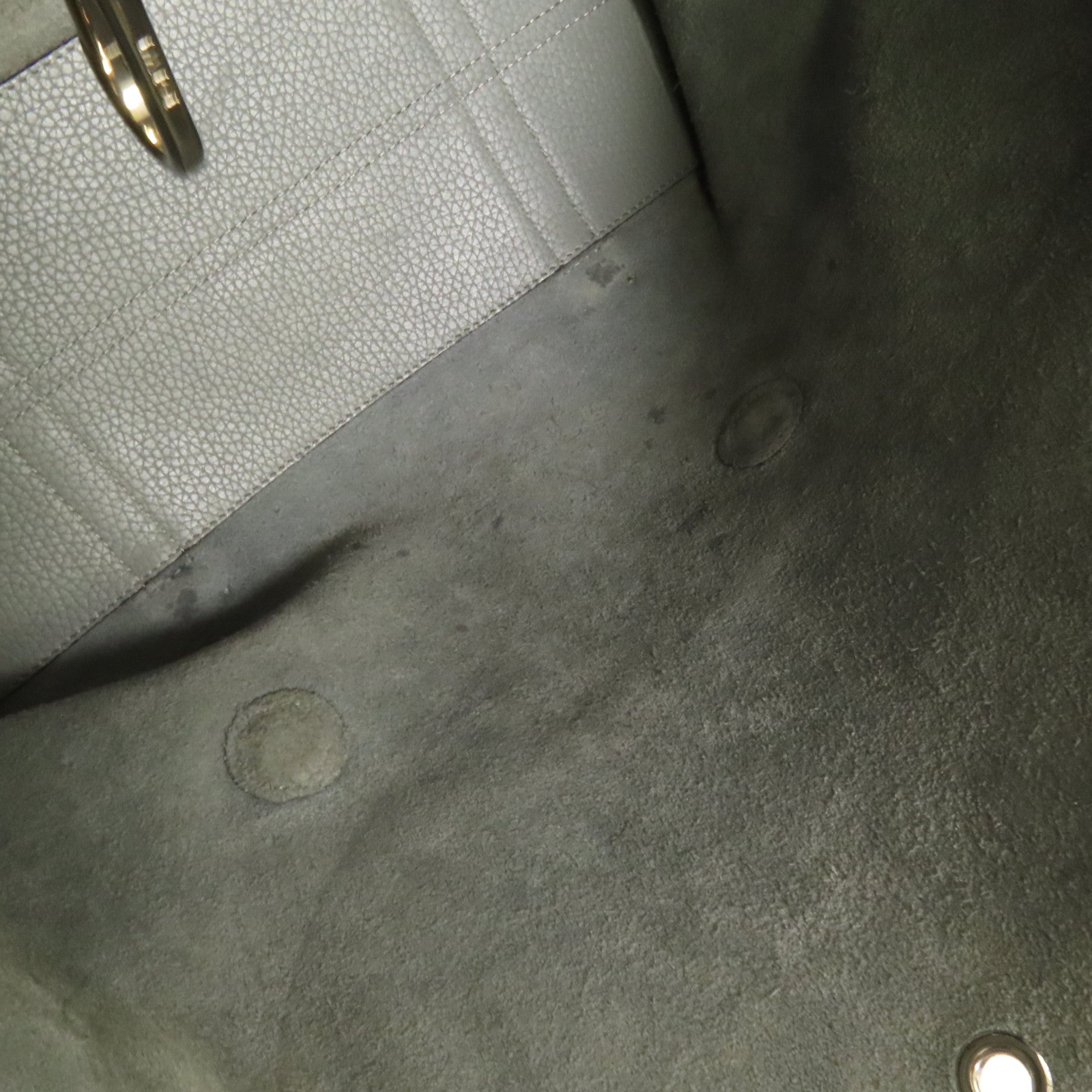 LOEWE 牛皮皮革Military Messenger銀扣肩背袋