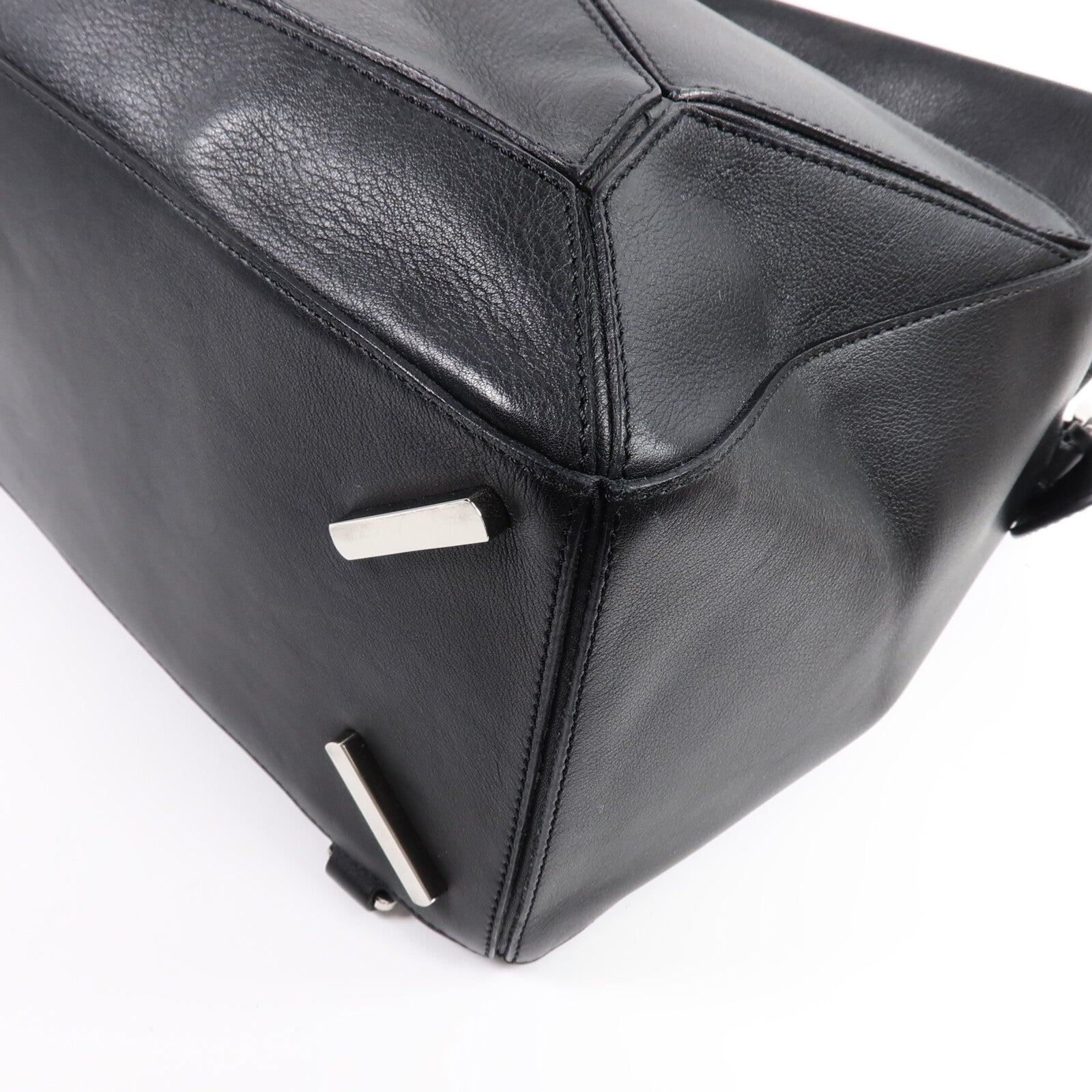 LOEWE 牛皮皮革Large Puzzle Edge Bag手挽肩背兩用袋