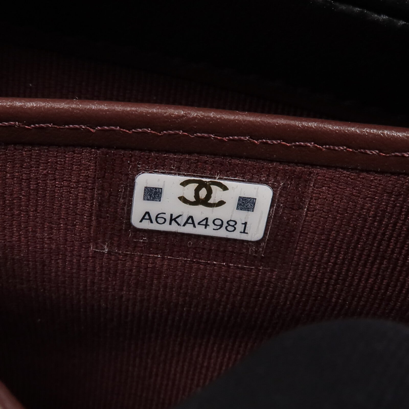 CHANEL 【激減優惠】牛皮皮革Long Wallet金扣長錢包