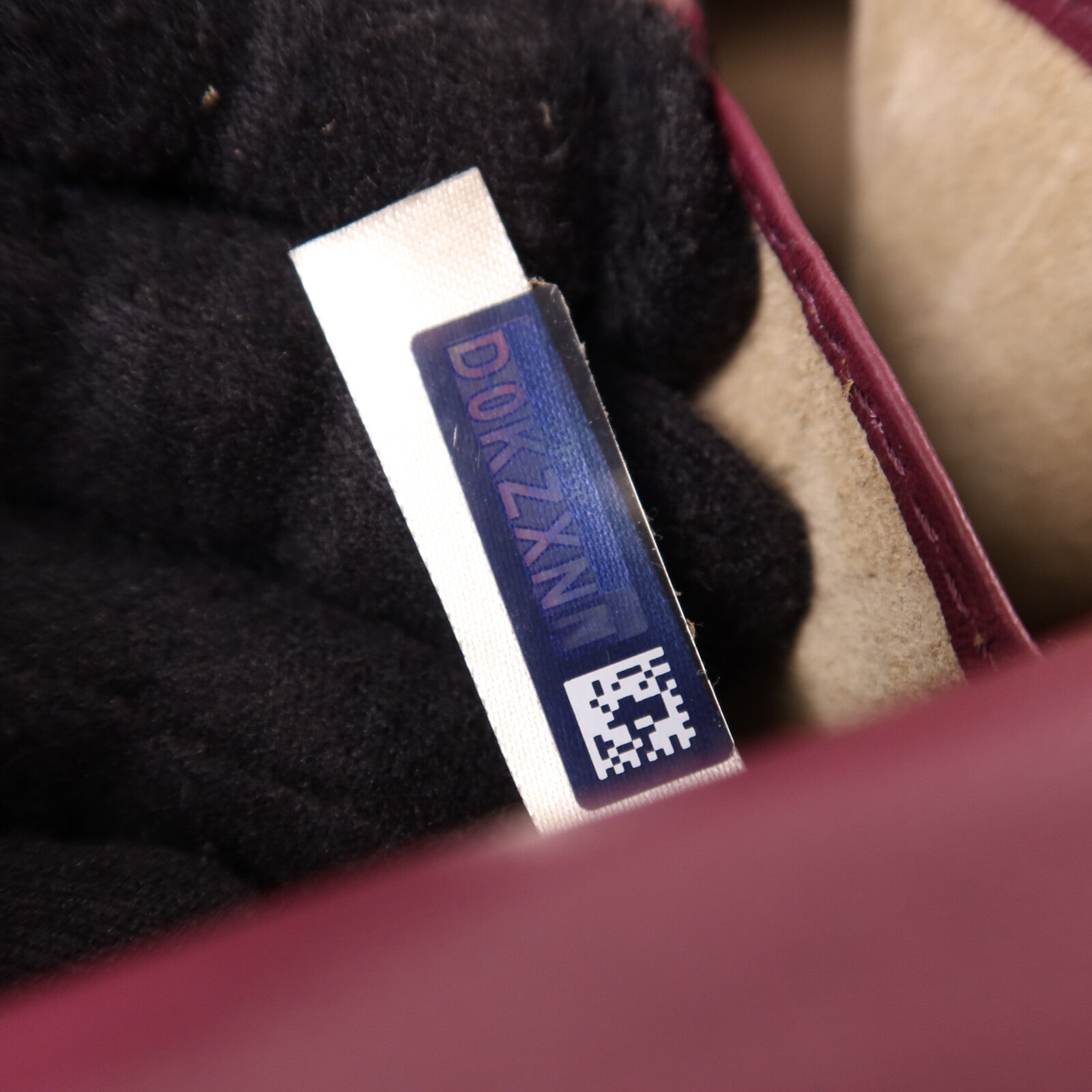 Chloe 牛皮皮革Mini C Bag金扣鏈帶手挽肩背兩用袋