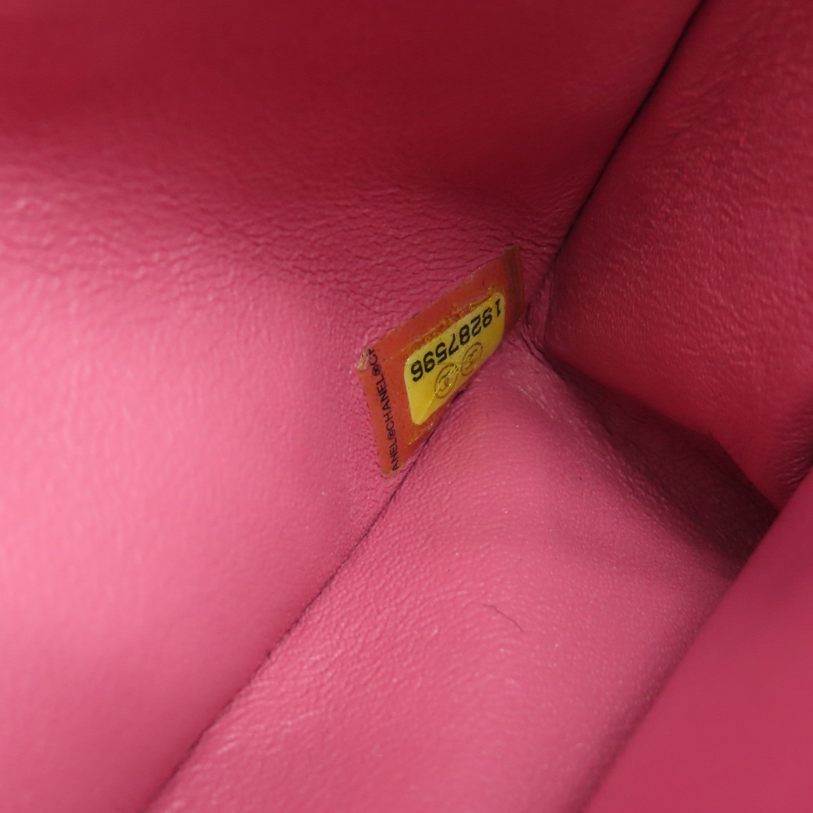 CHANEL 羊皮皮革Chain Shoulder链带肩背袋金扣粉红色