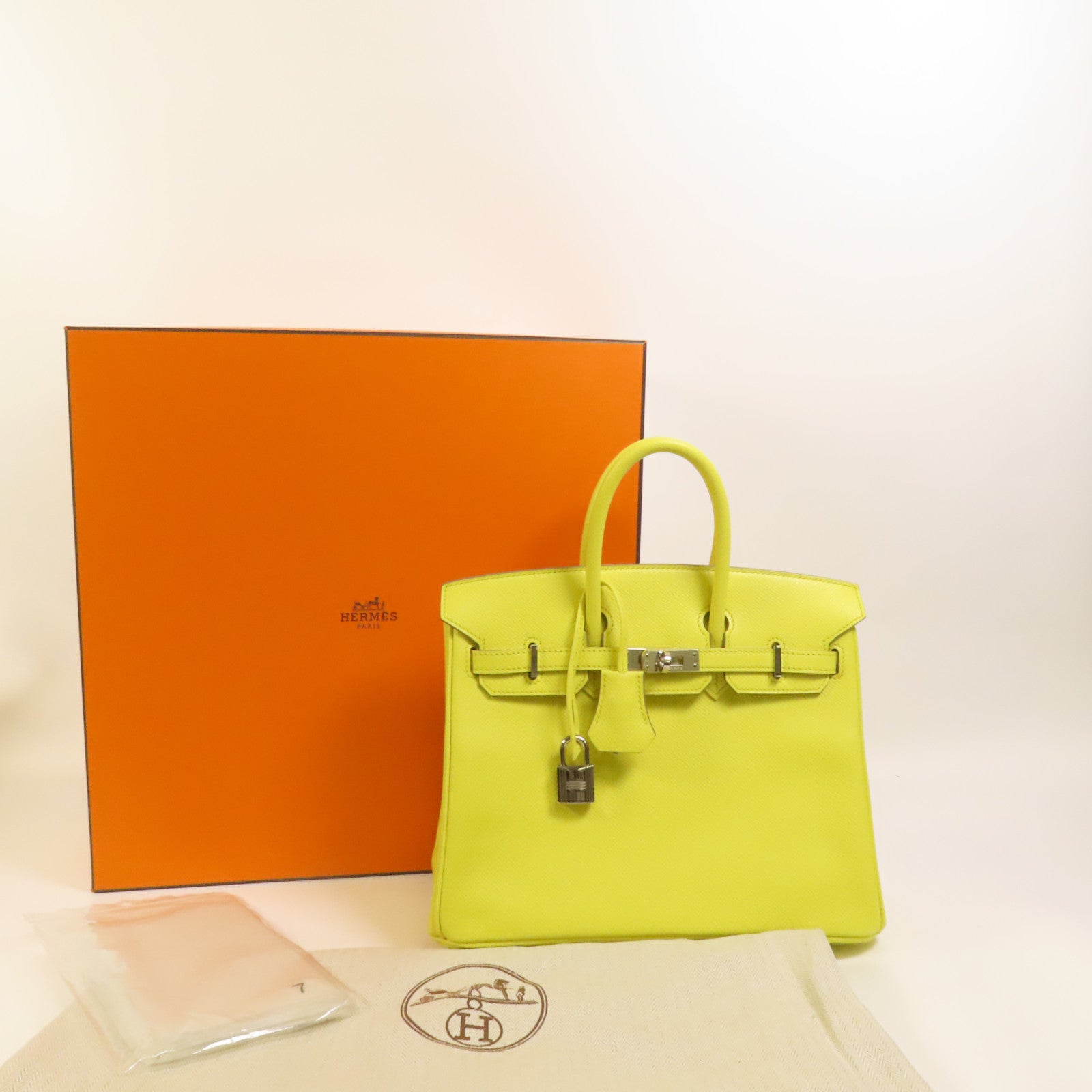 HERMES Epsom皮革Birkin 25銀扣手挽袋Lime
