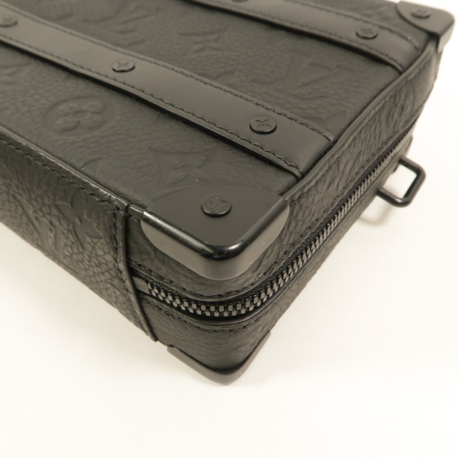 LOUIS VUITTON Monogram Taurillon Handle Soft Trunk手挽肩背兩用袋