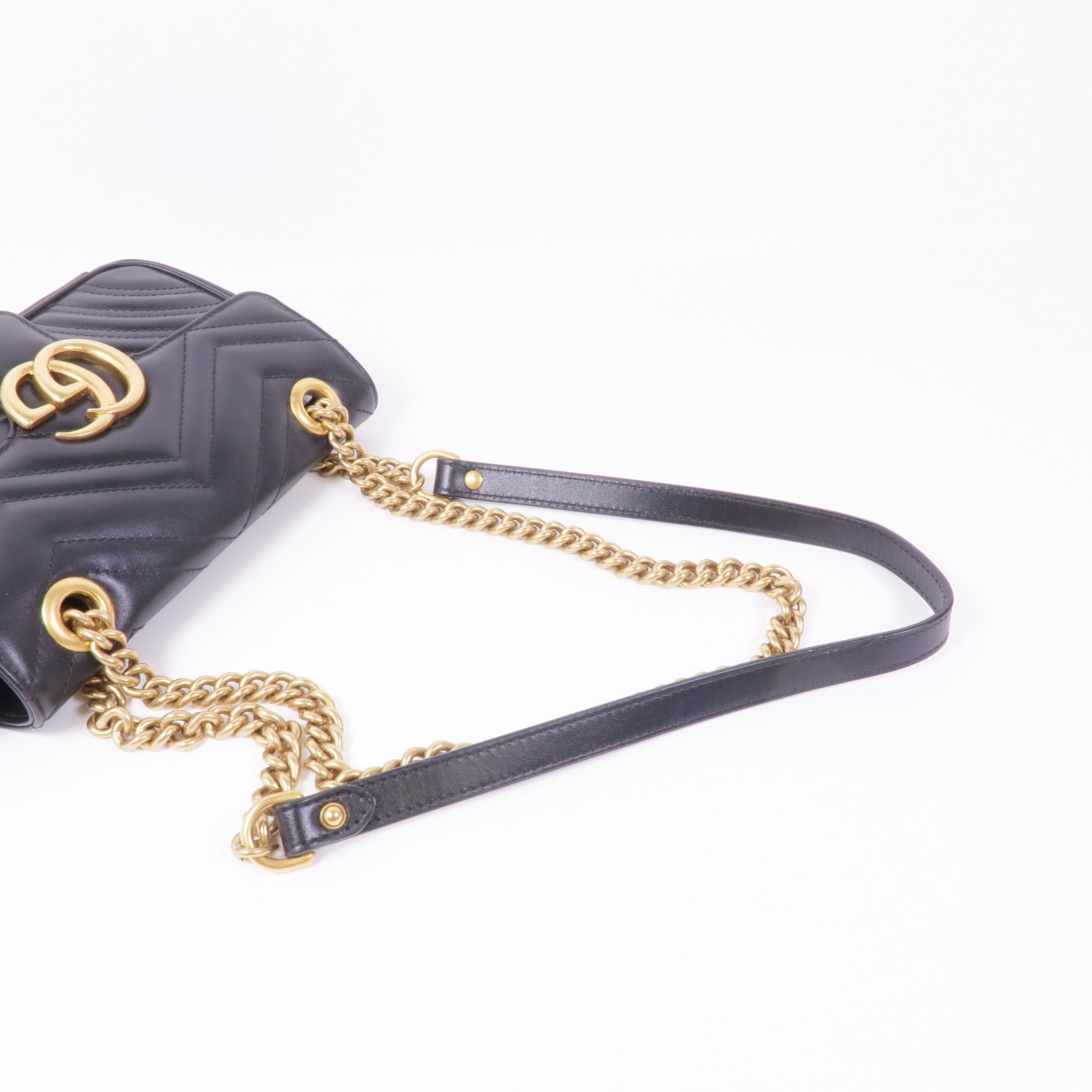 GUCCI 牛皮皮革GG Marmont金扣鏈帶肩背袋