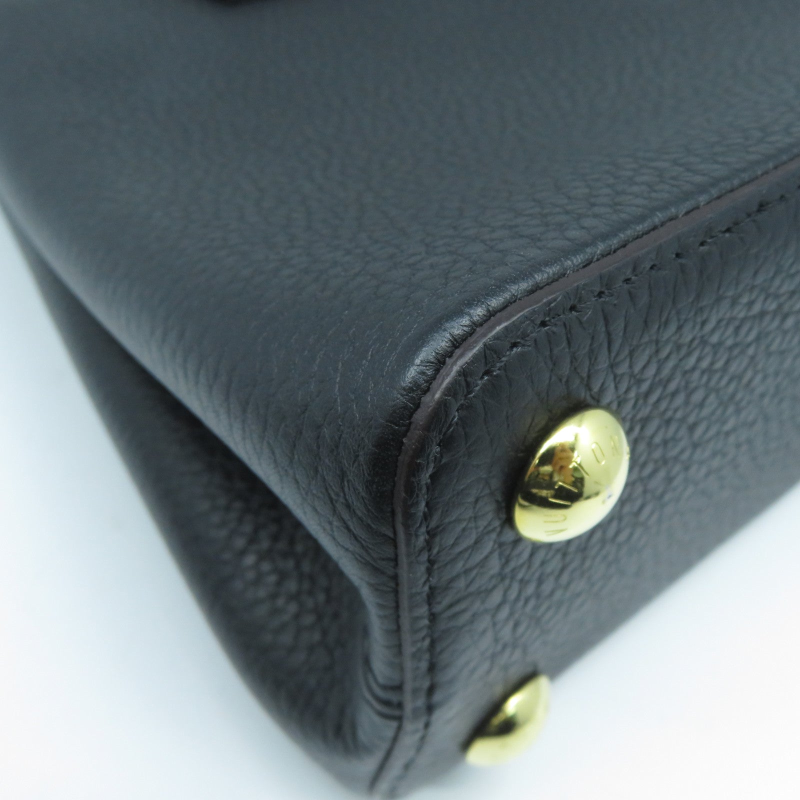 LOUIS VUITTON 【激減優惠】牛皮皮革Capucines BB金扣手挽肩背兩用袋黑色