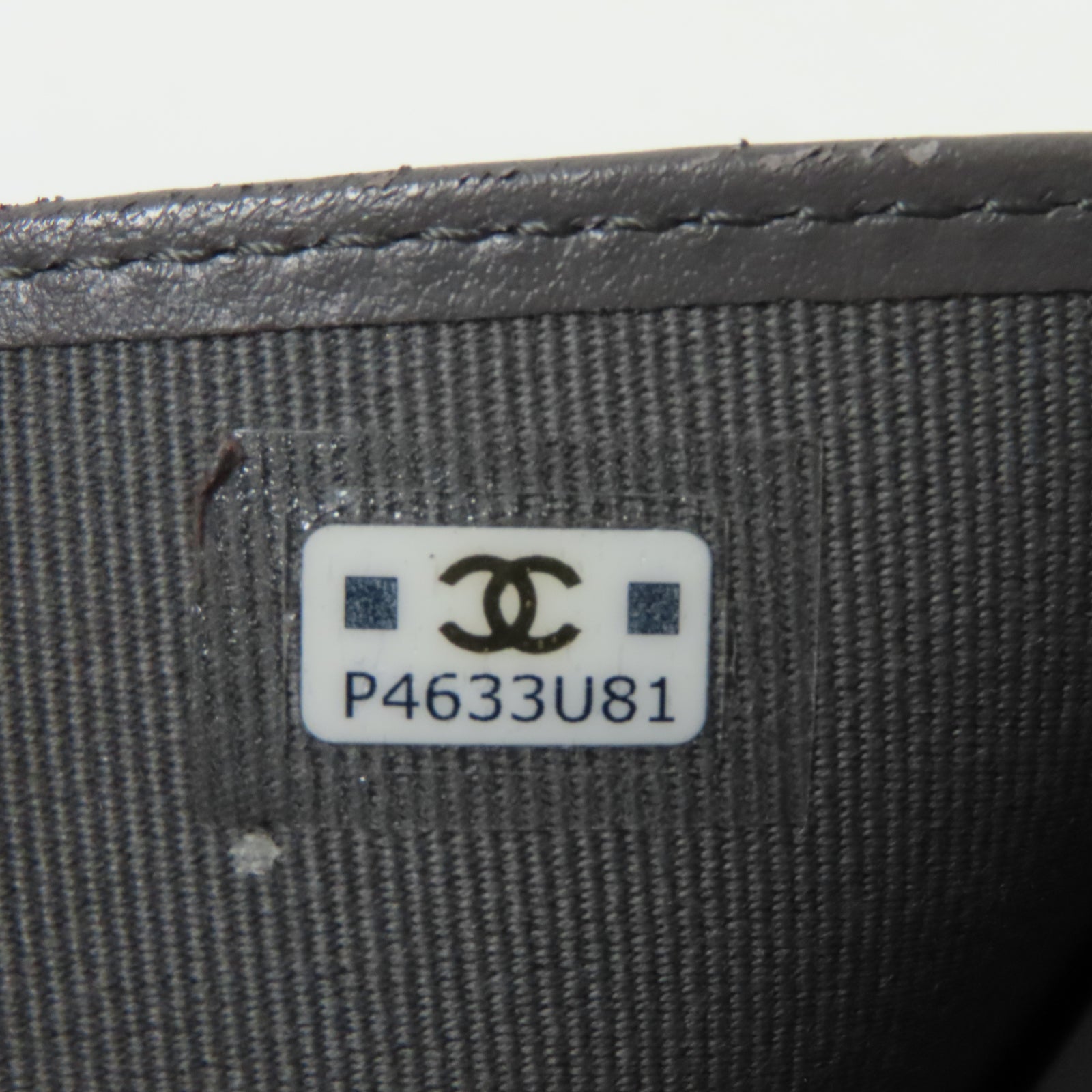CHANEL 【激減優惠】菱格羊皮皮革Chanel 19 Small Flap Wallet銀扣錢包灰色