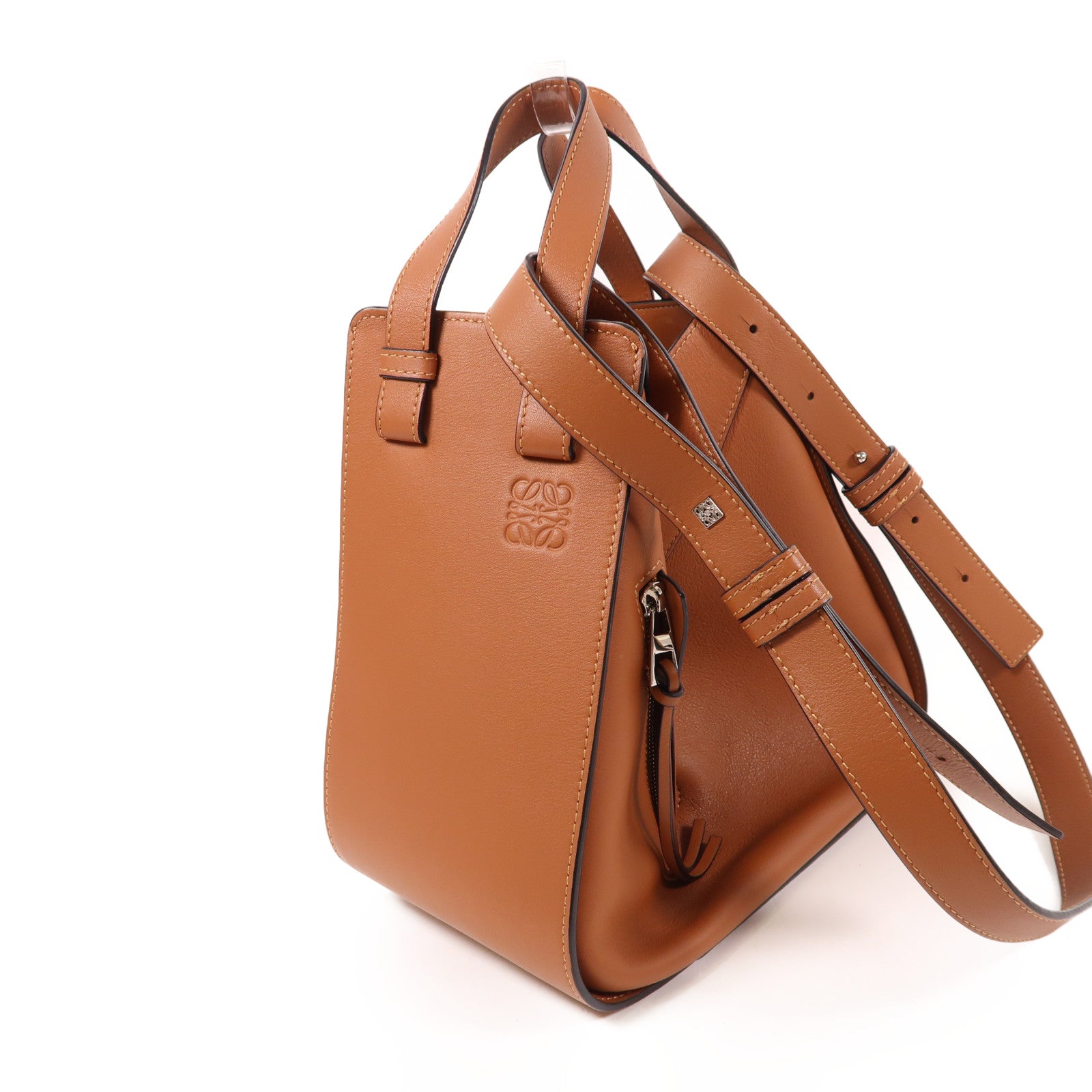 LOEWE 【激減優惠】牛皮皮革Compact Hammock銀扣手挽肩背兩用袋
