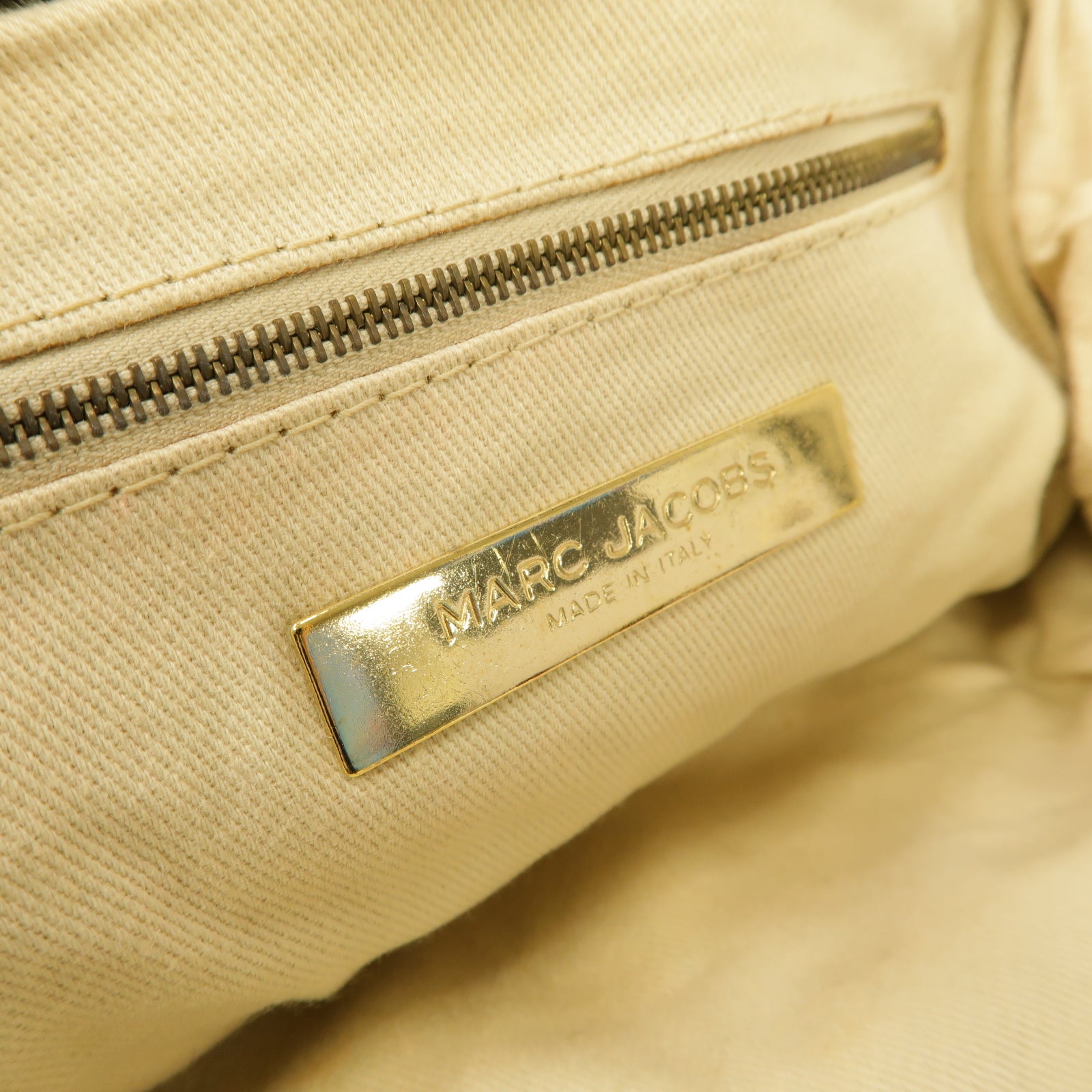 MARC JACOBS 牛皮皮革Shoulder Bag金扣鏈帶肩背袋黒色