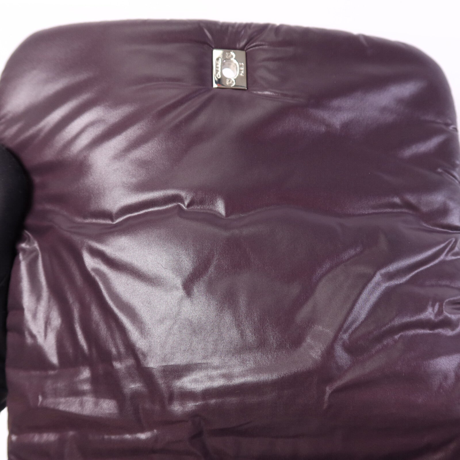 CHANEL 尼龍Chain Shoulder Bag銀扣鏈帶肩背袋