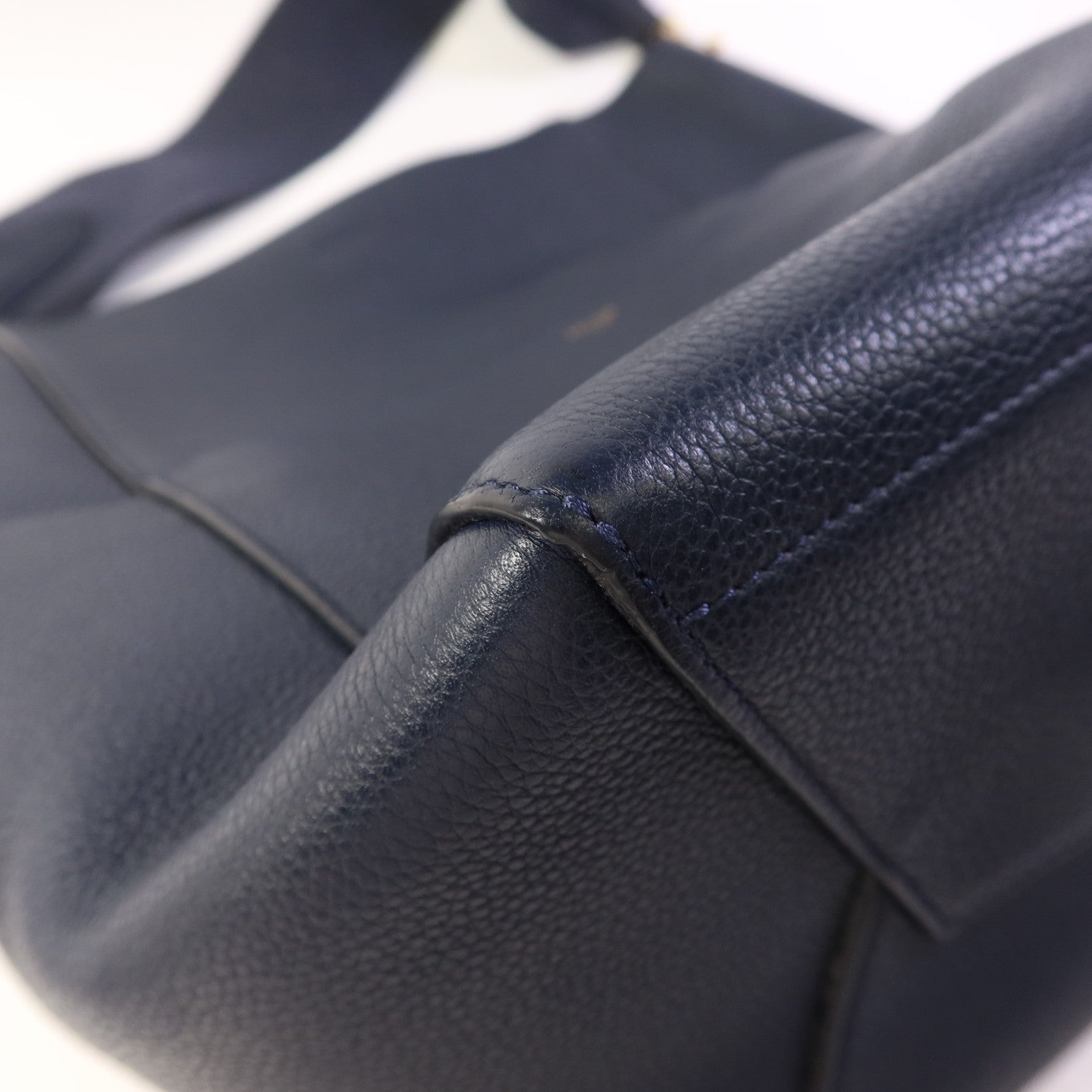 CELINE 牛皮皮革Sangle Bucket Bag Large金扣肩背袋