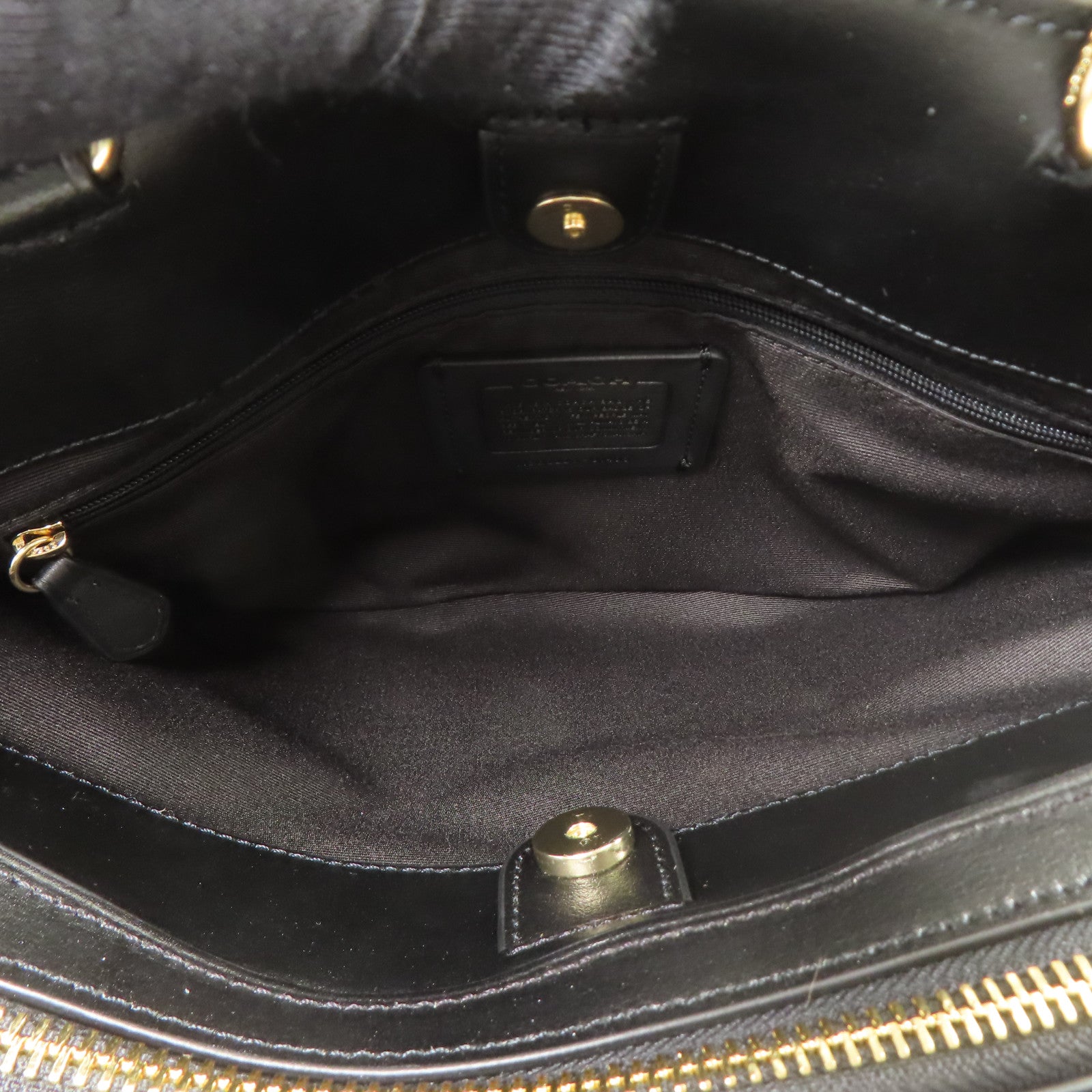 COACH 塗層帆布Shoulder Bag金扣手挽肩背兩用袋