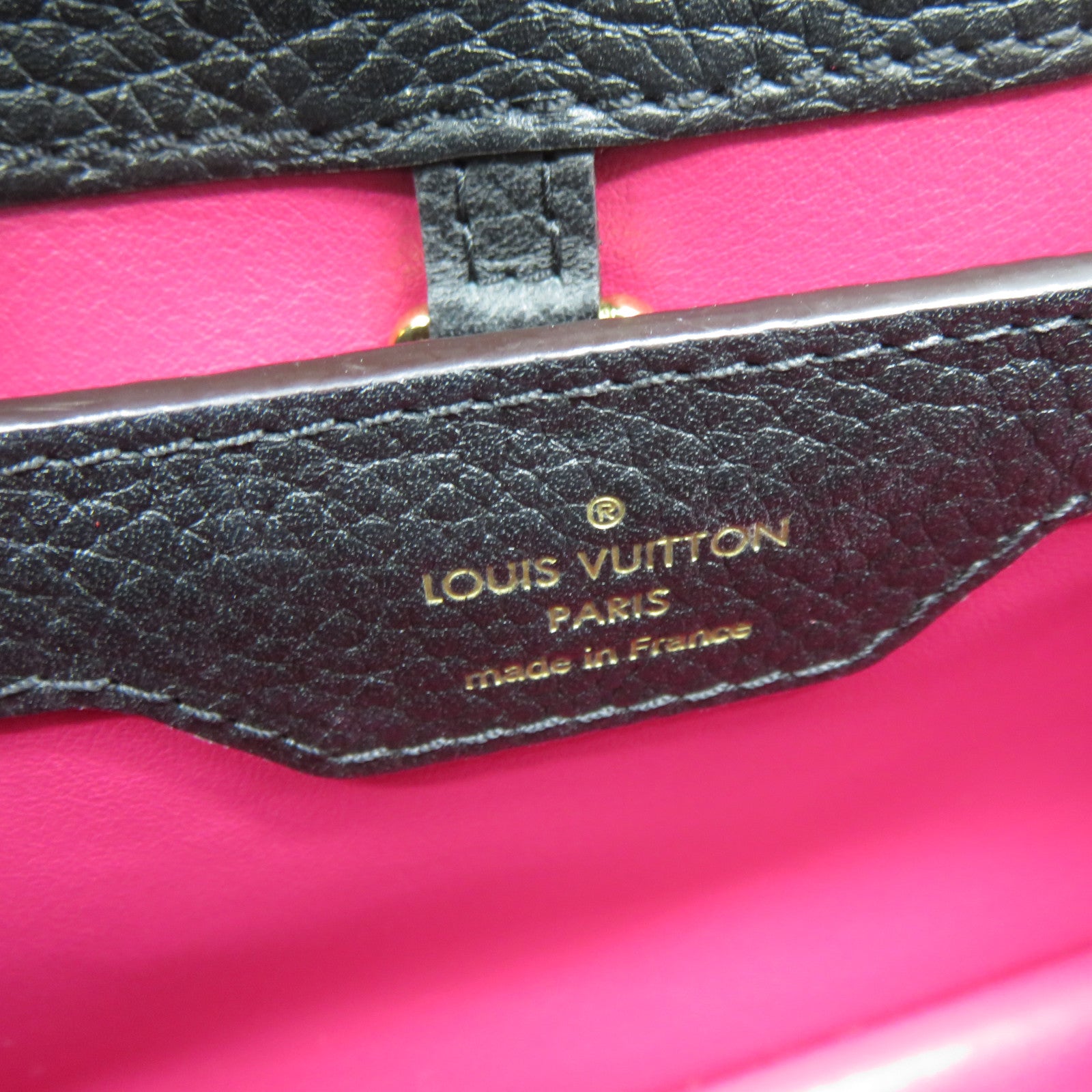 LOUIS VUITTON 【激減優惠】牛皮皮革Capucines BB金扣手挽肩背兩用袋黑色