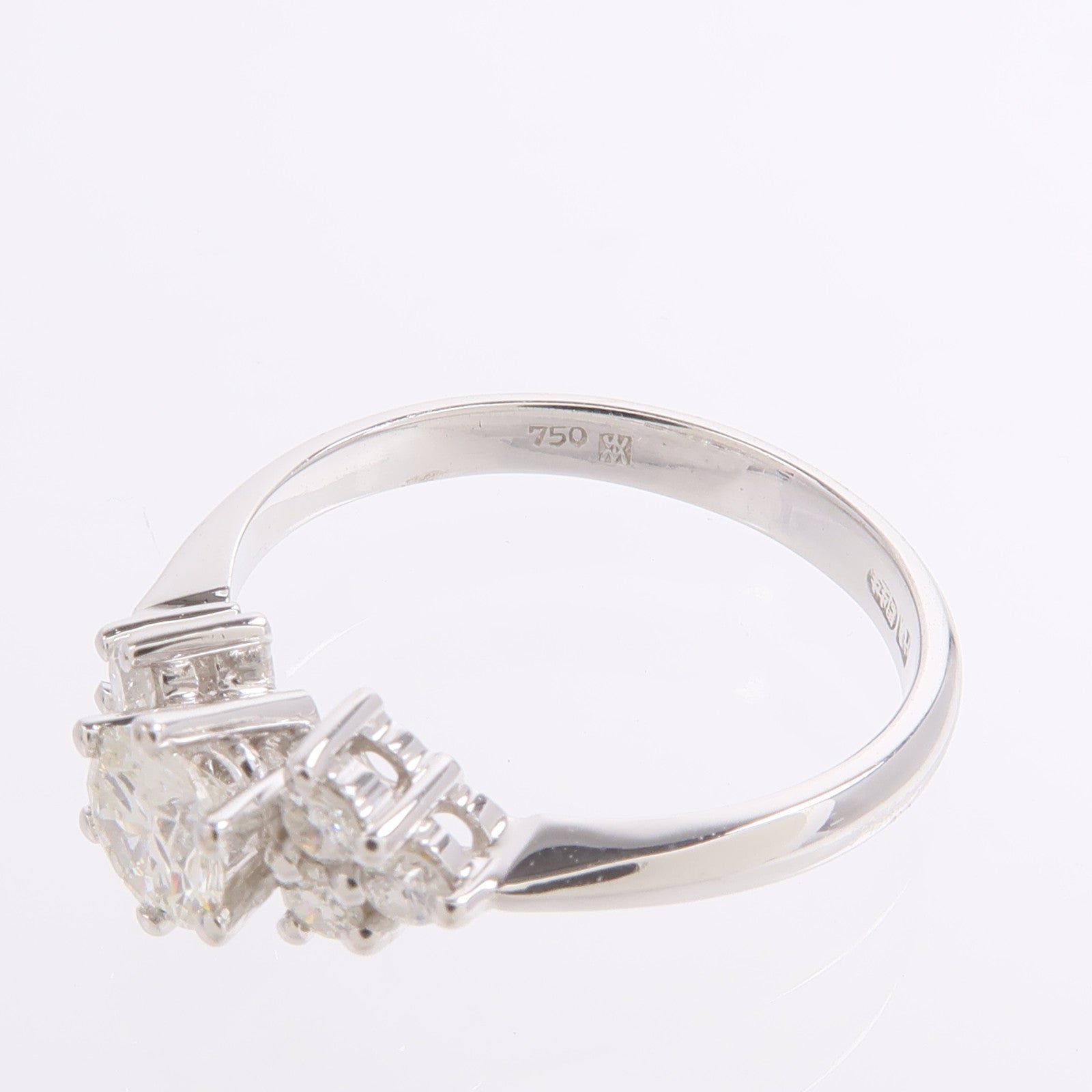 JEWELRY 18K白金Diamond Earrings鑽石耳環