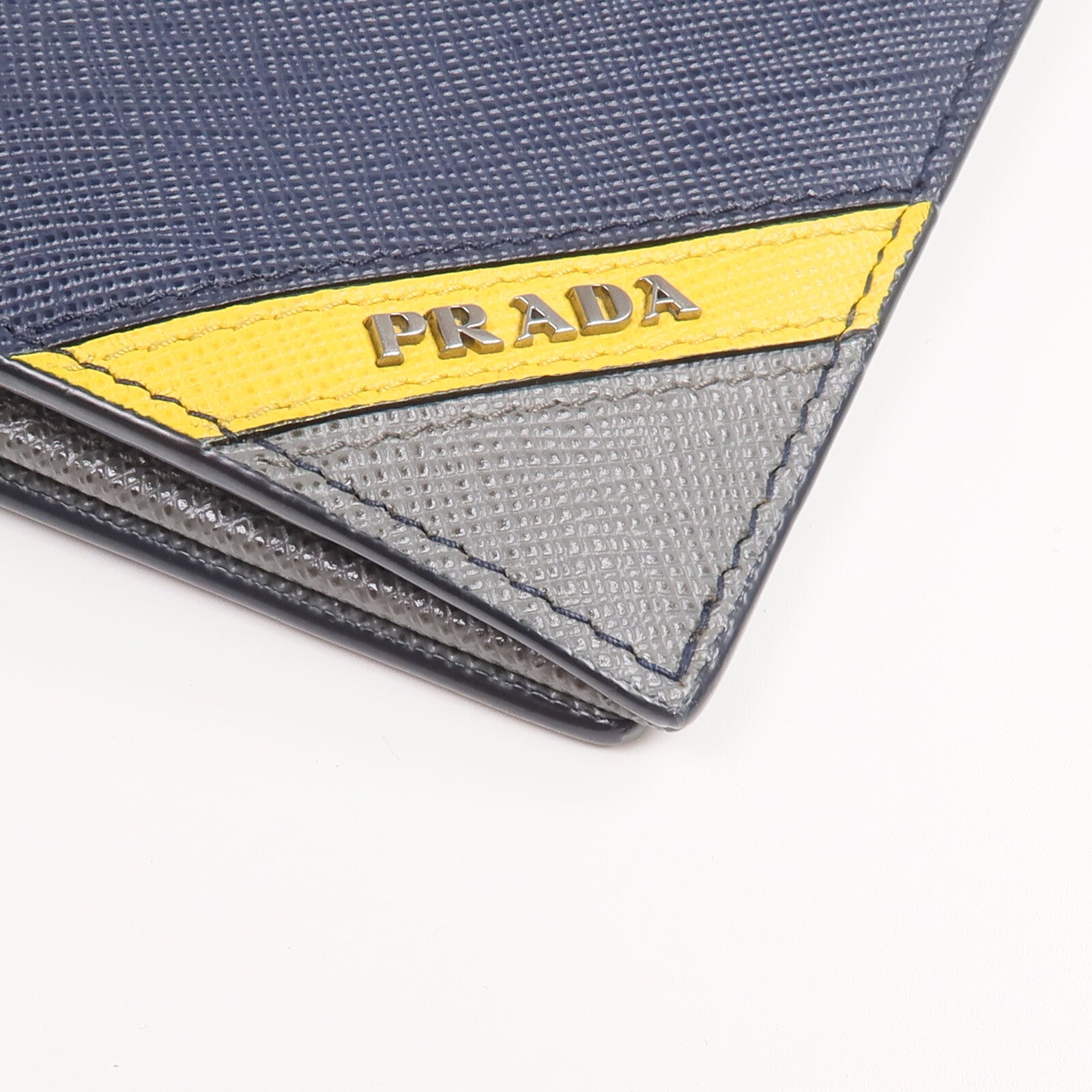 PRADA 【激減優惠】Saffiano皮革Long Wallet銀扣長錢包