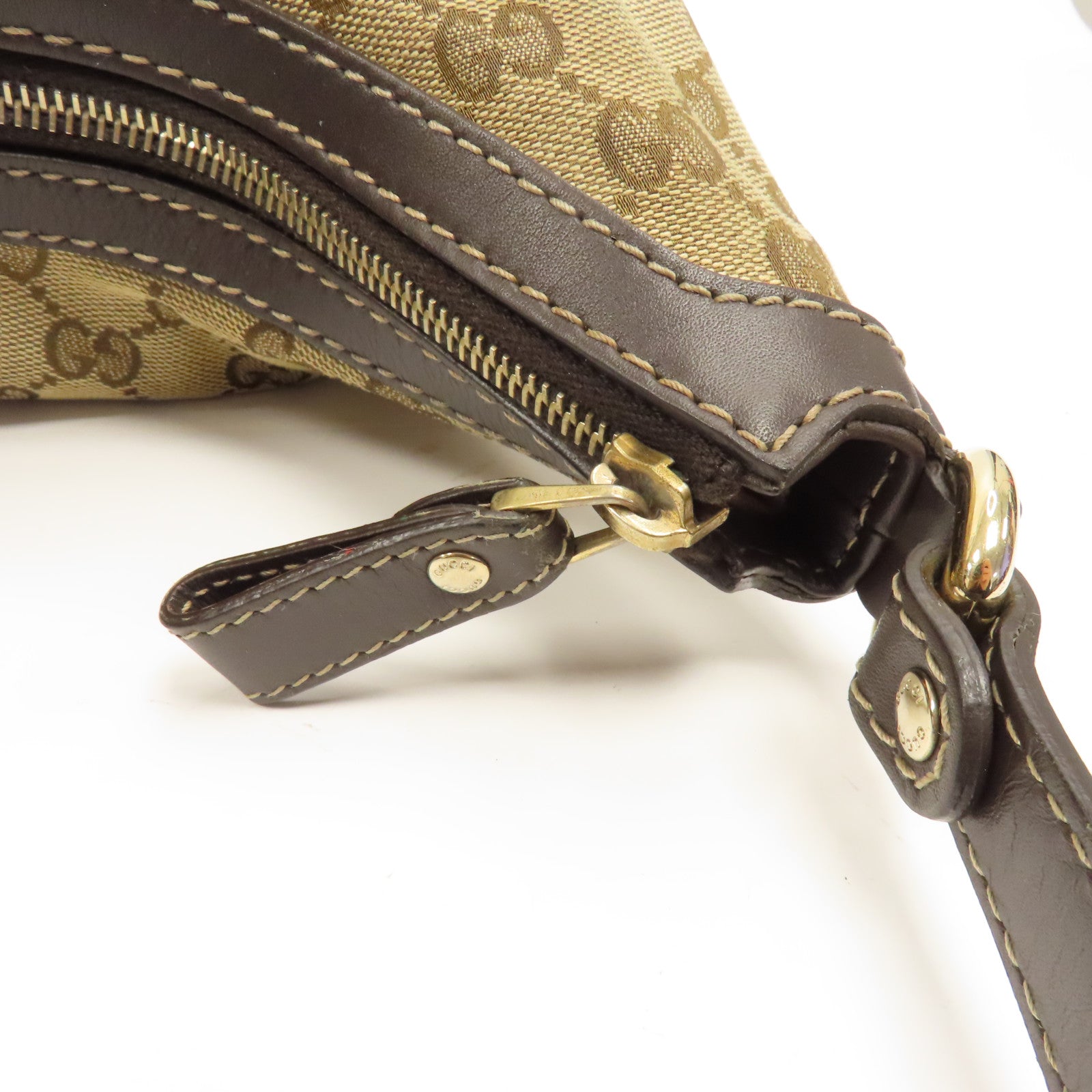 GUCCI 帆布Shoulder Bag金扣肩背袋棕色
