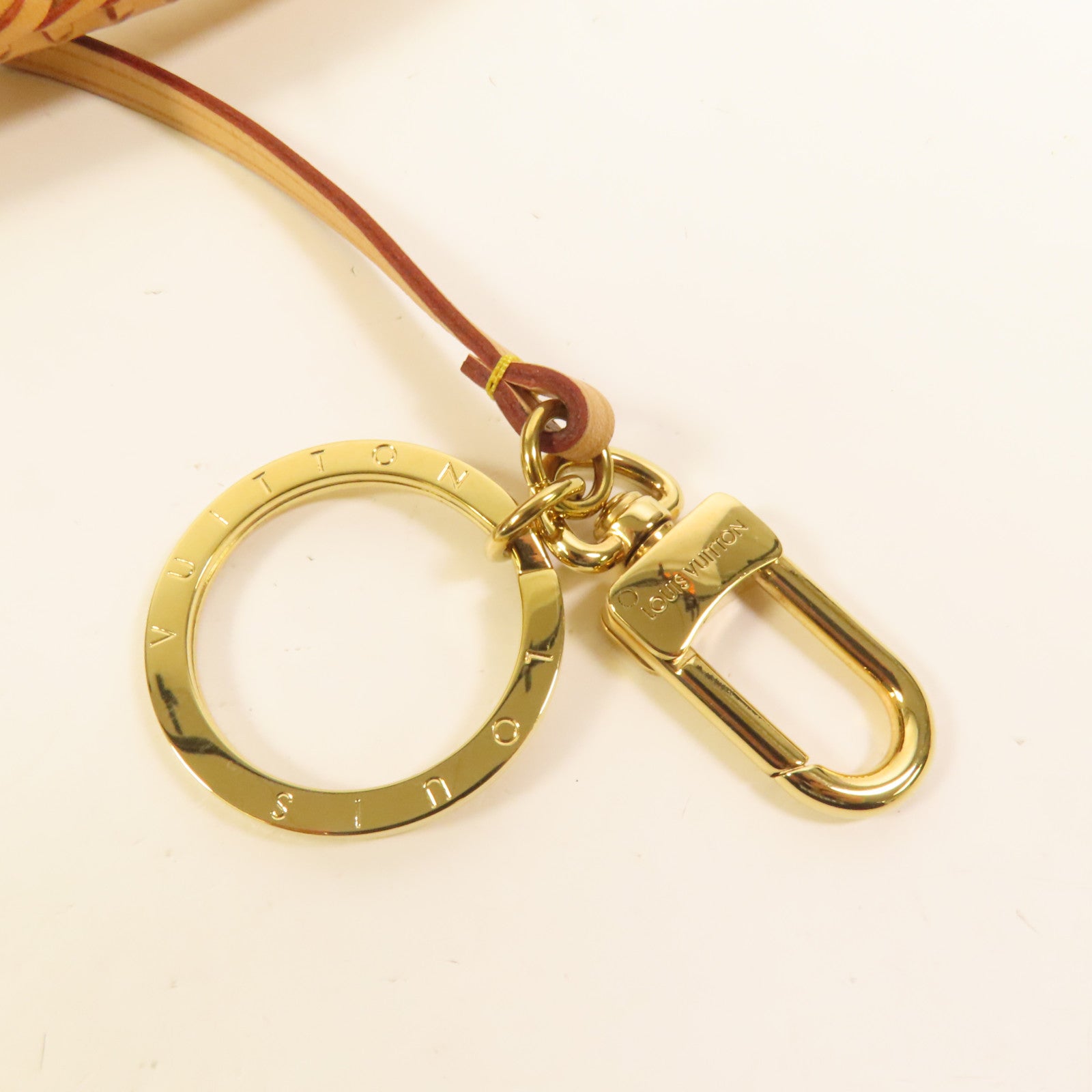 LOUIS VUITTON Monogram Artsy MM金扣肩背袋