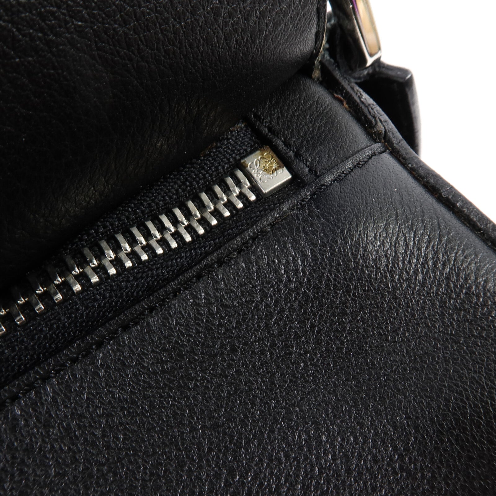 LOEWE 牛皮皮革Large Puzzle Edge Bag手挽肩背兩用袋