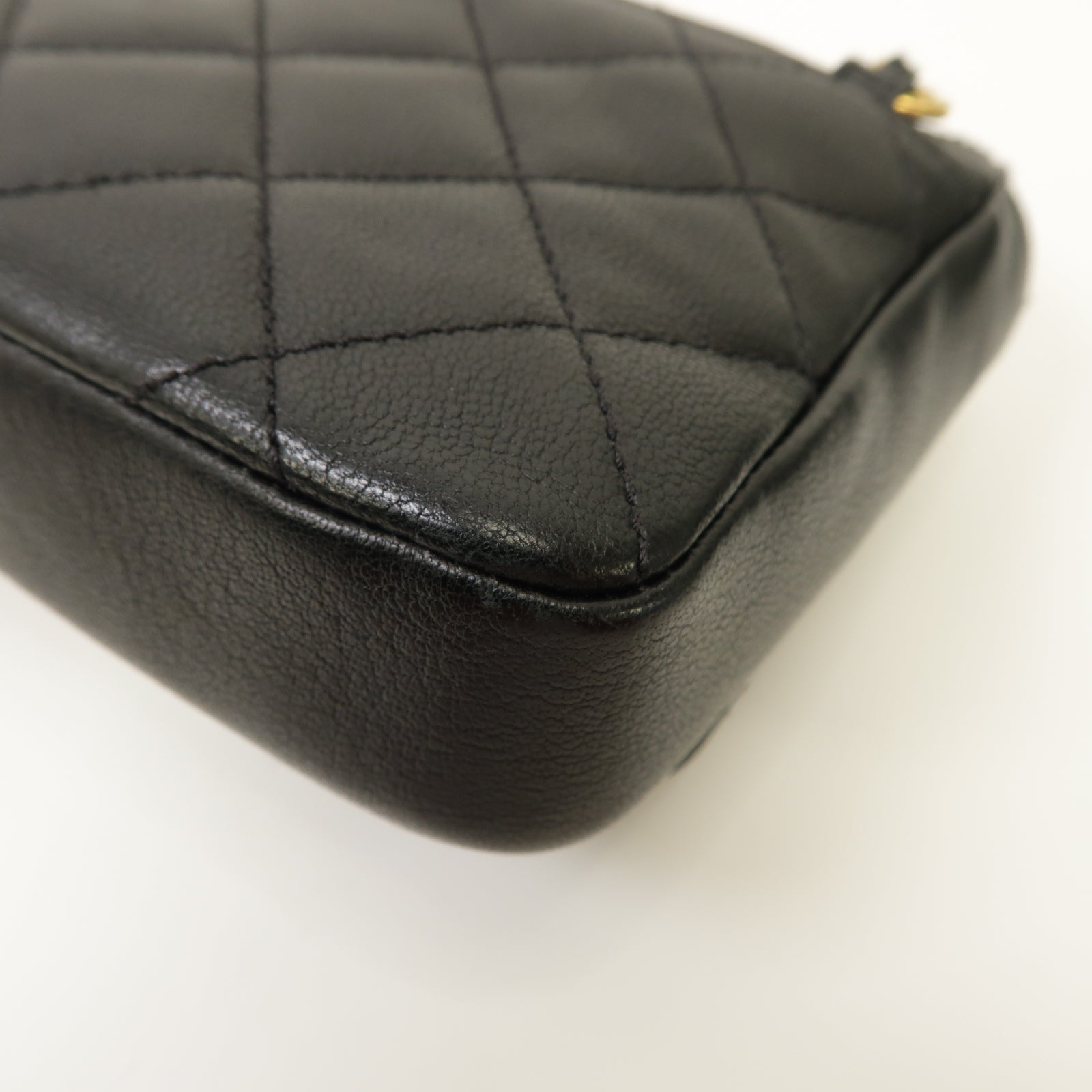 CHANEL 【激減優惠】菱格牛皮皮革Waist Bag金扣腰包黑色