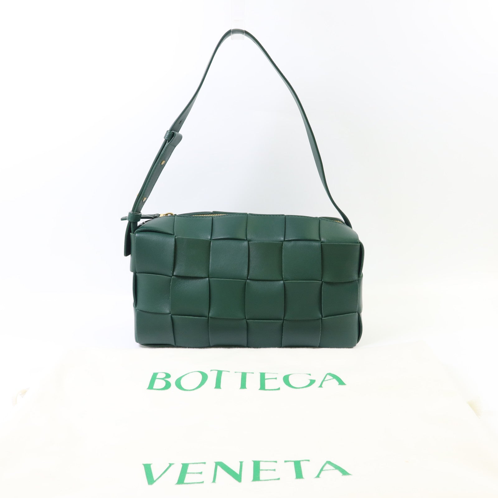 BOTTEGA VENETA 牛皮皮革Brick Cassette金扣肩背袋