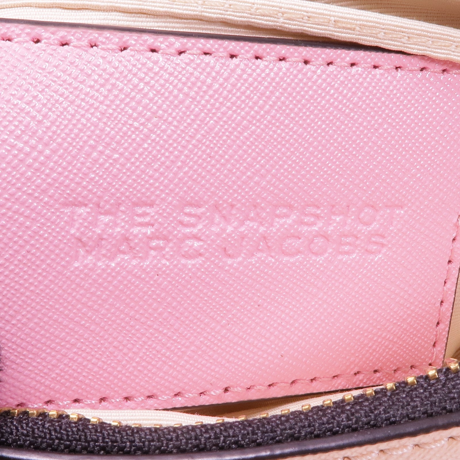 MARC JACOBS 牛皮皮革Shoulder Bag金扣肩背袋