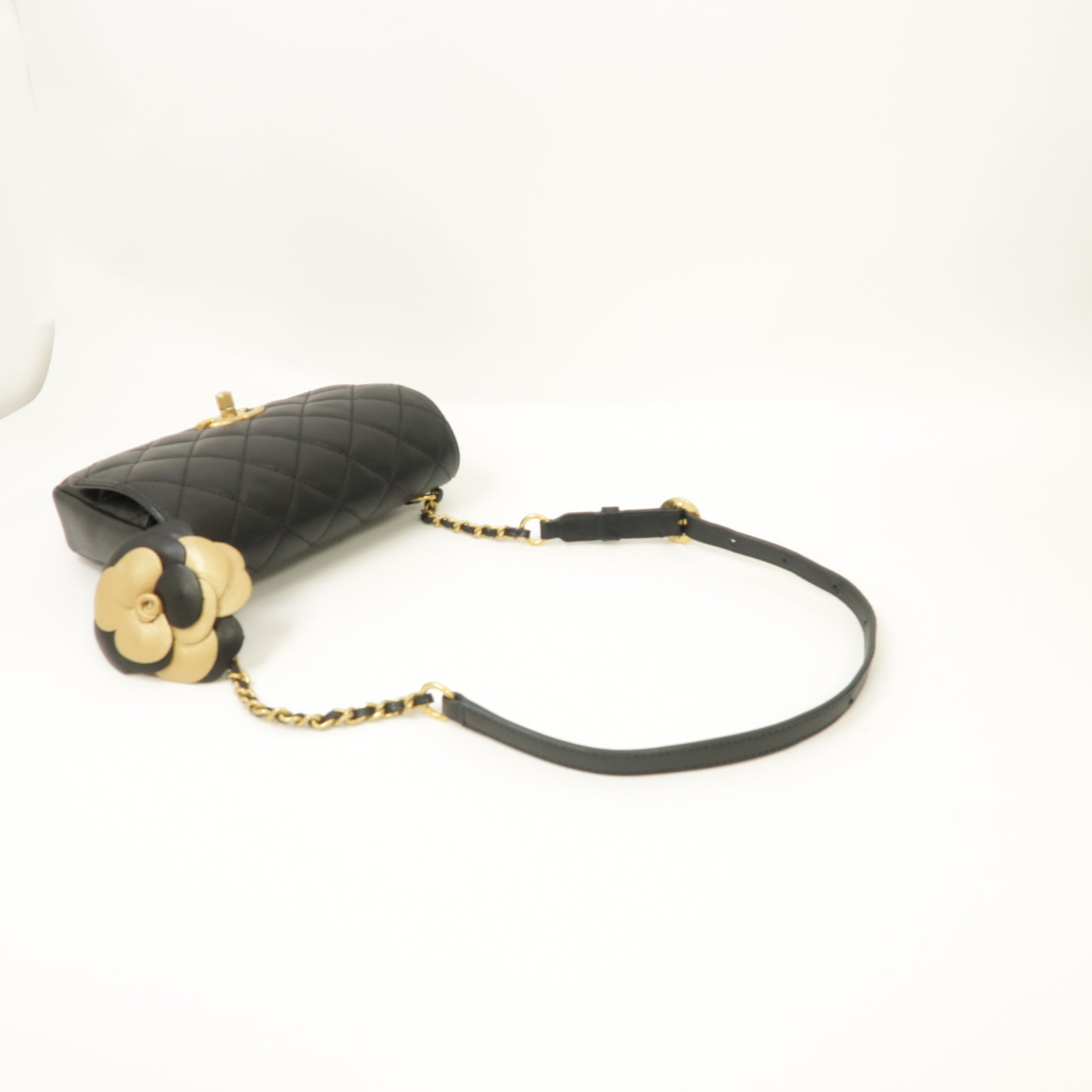 CHANEL 【激減優惠】菱格牛皮皮革Waist Bag金扣腰包黑色