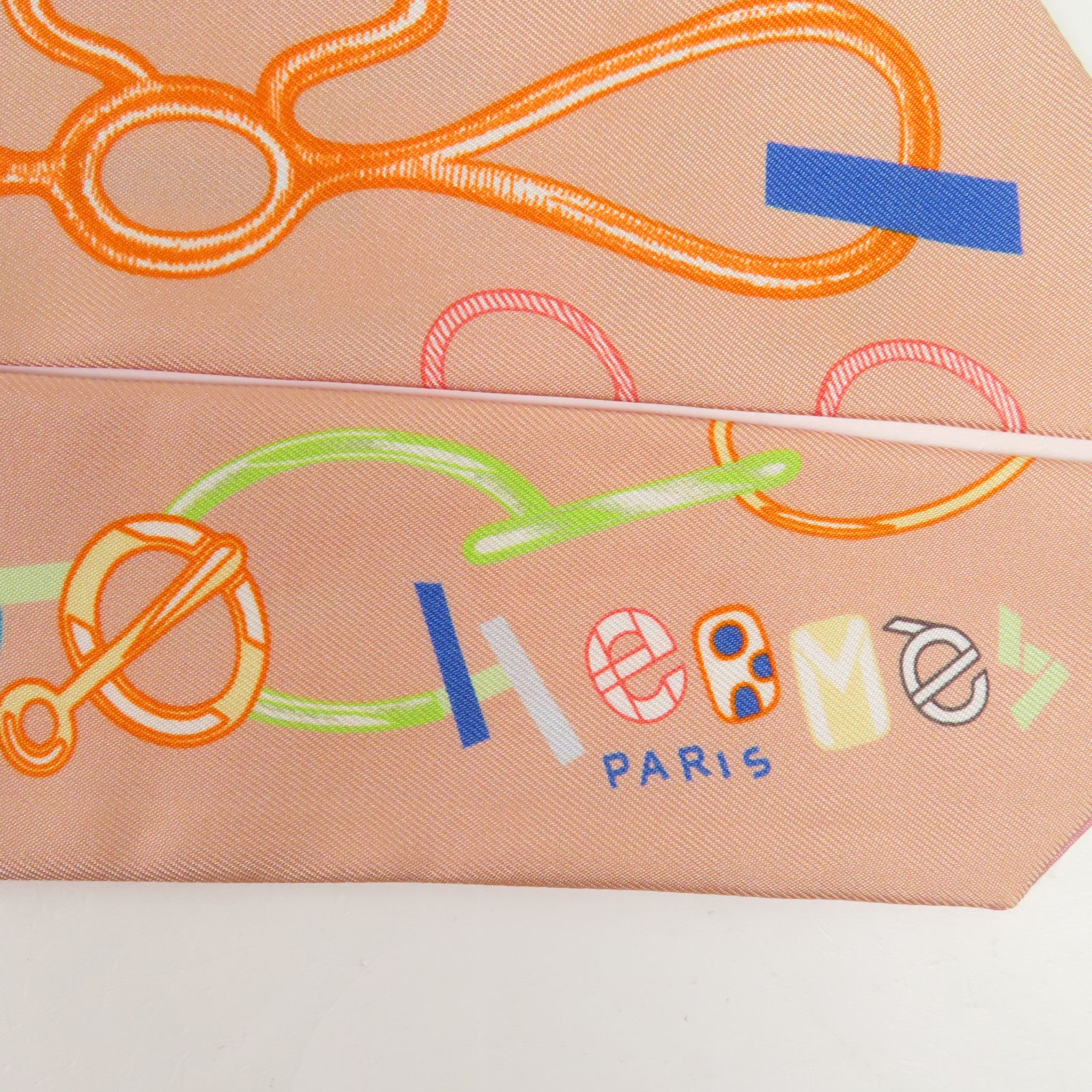 HERMES 絲質Twilly絲巾