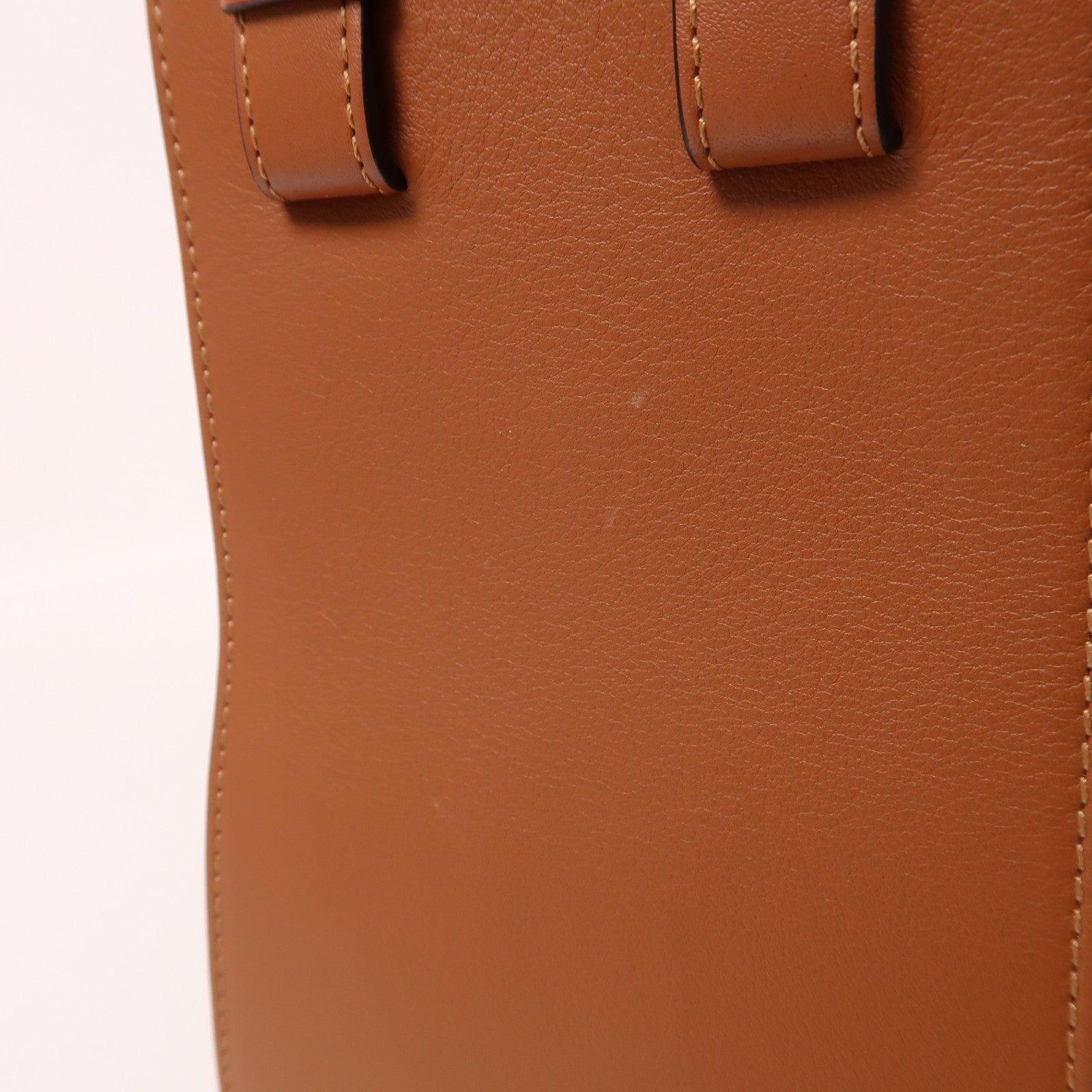 LOEWE 【激減優惠】牛皮皮革Compact Hammock銀扣手挽肩背兩用袋