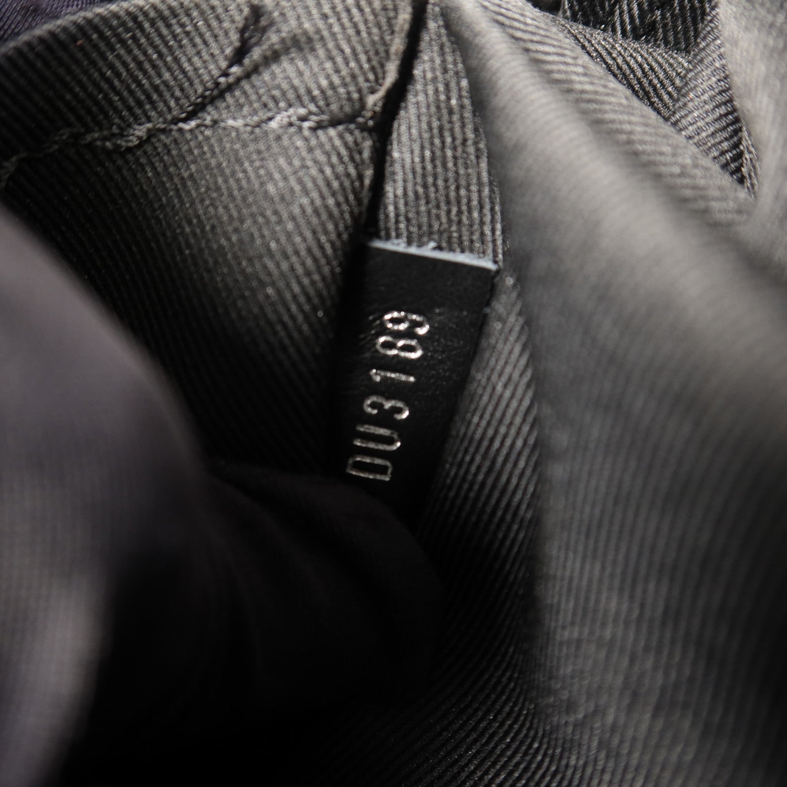 LOUIS VUITTON Monogram Eclipse Soft Trunk肩背袋