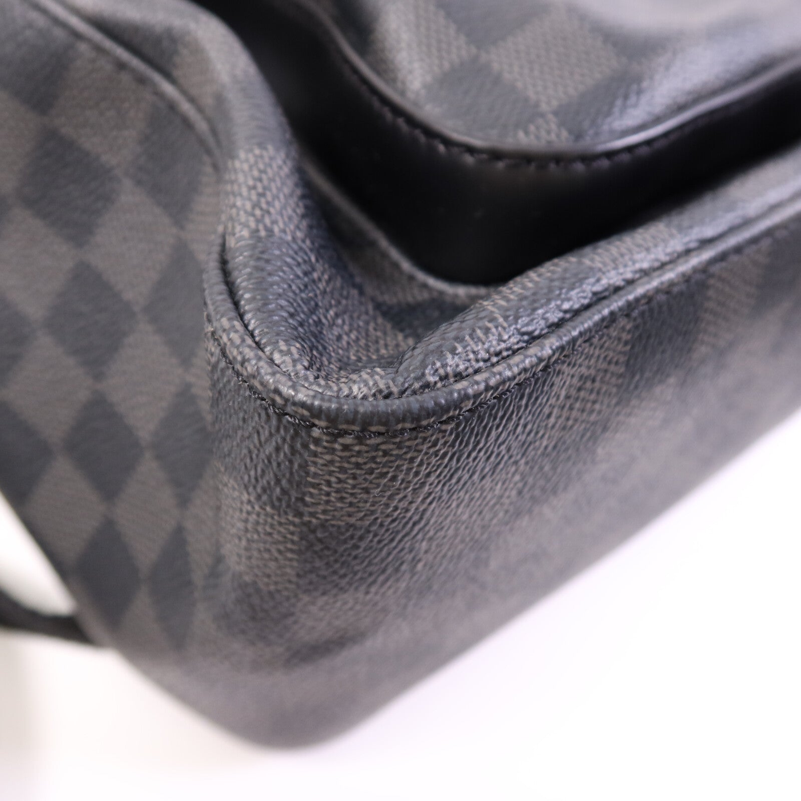 LOUIS VUITTON Damier Graphite Josh銀扣背包