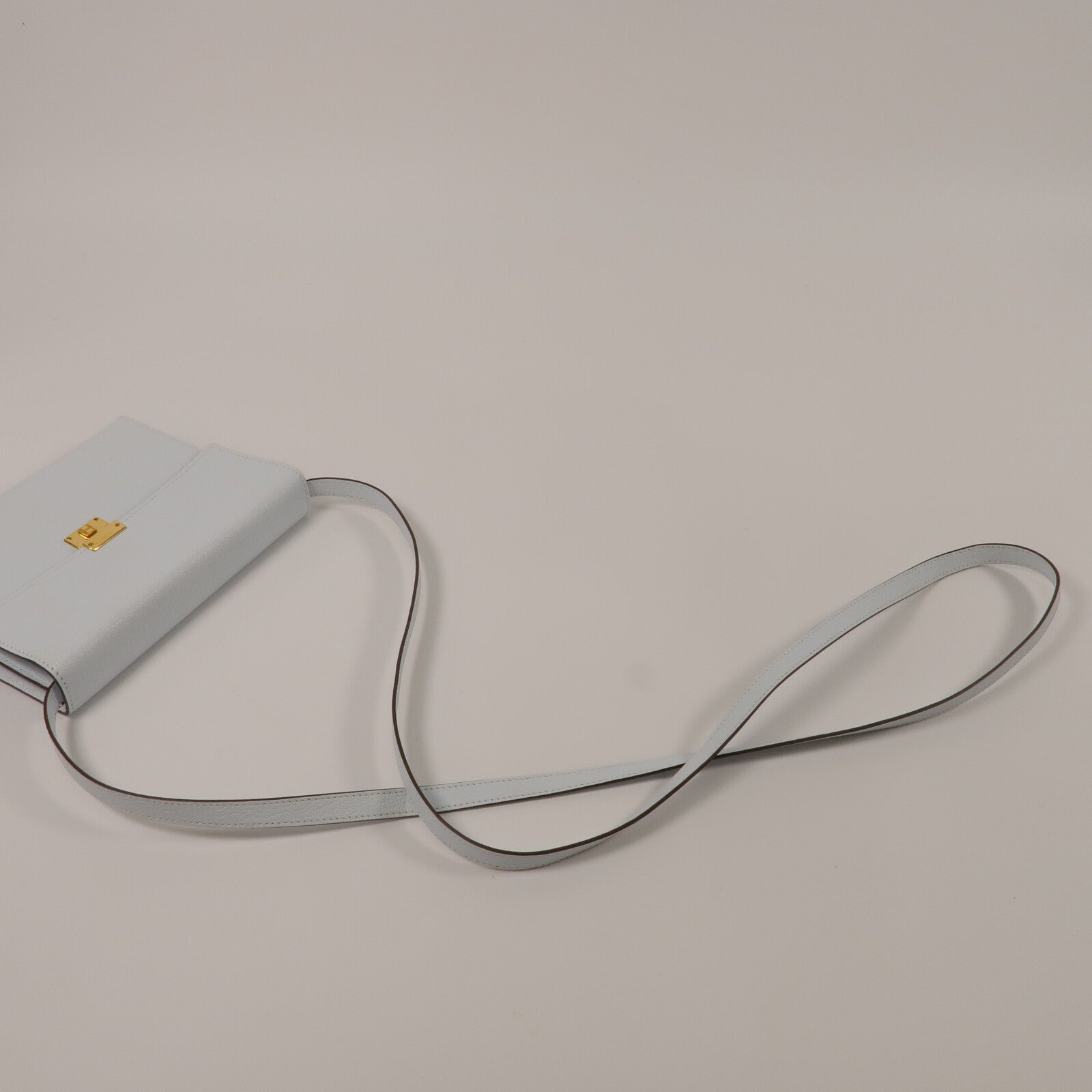 HERMES Chevre皮革Clic 16肩背袋Bleu Brume