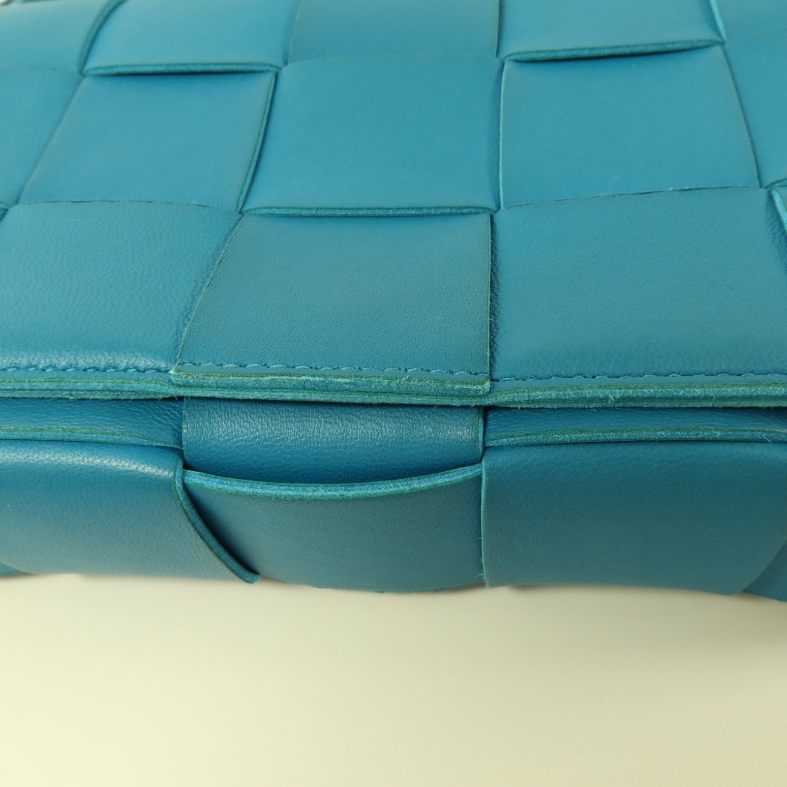 BOTTEGA VENETA 羊皮皮革Cassette肩背袋