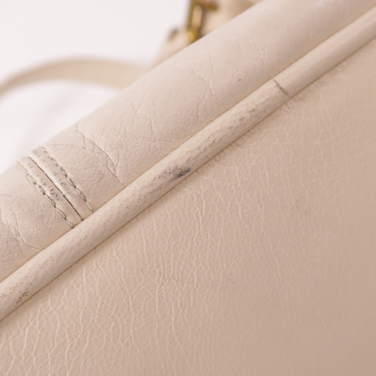 LOUIS VUITTON 牛皮皮革Riveting金扣肩背袋