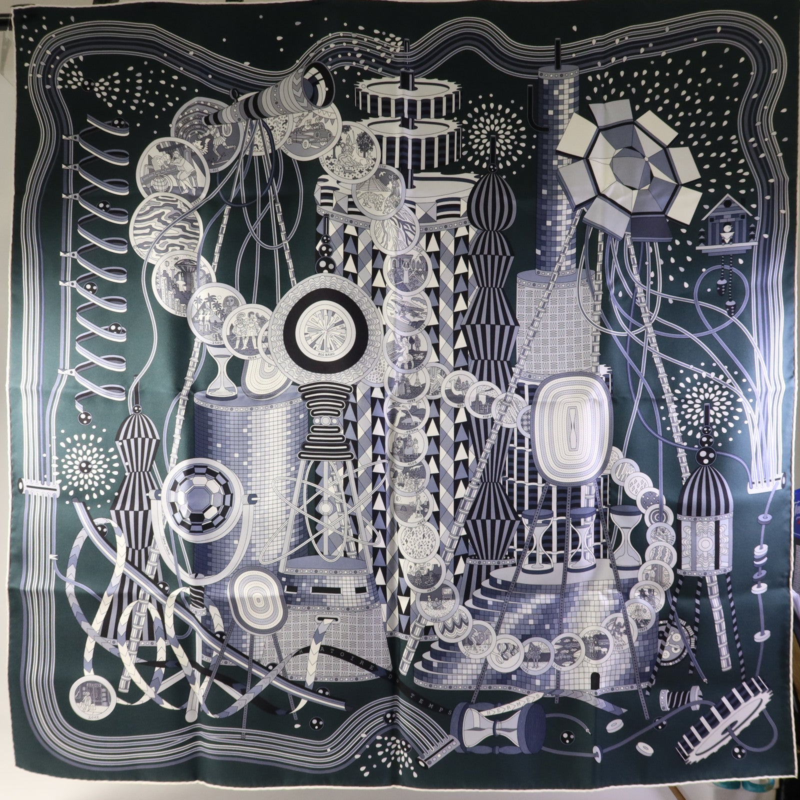 HERMES 絲質Scarf絲巾