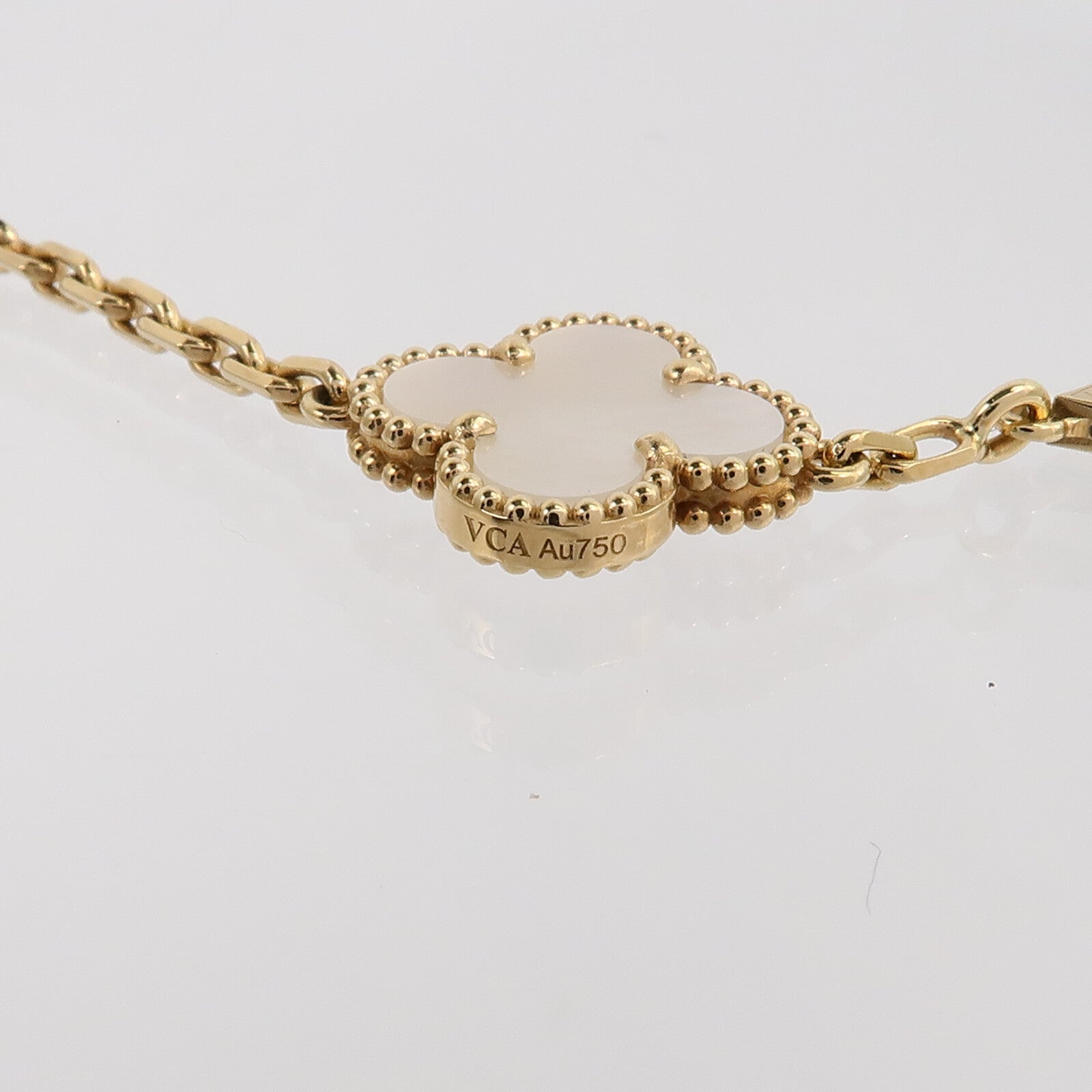 Van Cleef & Arpels 18K黃金Vintage Alhambra Bracelet珍珠母手鏈