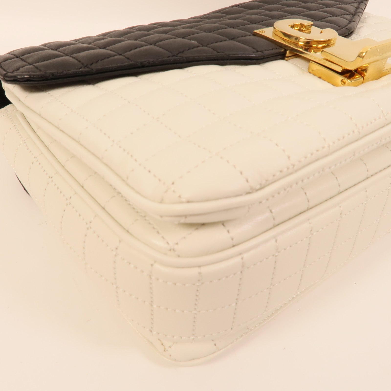 CELINE 牛皮皮革C Bag肩背袋