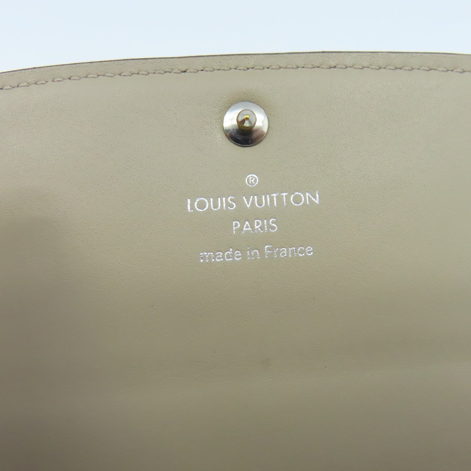 LOUIS VUITTON 【激減優惠】Mahina Portefeuille Iris Long Wallet長錢包杏色