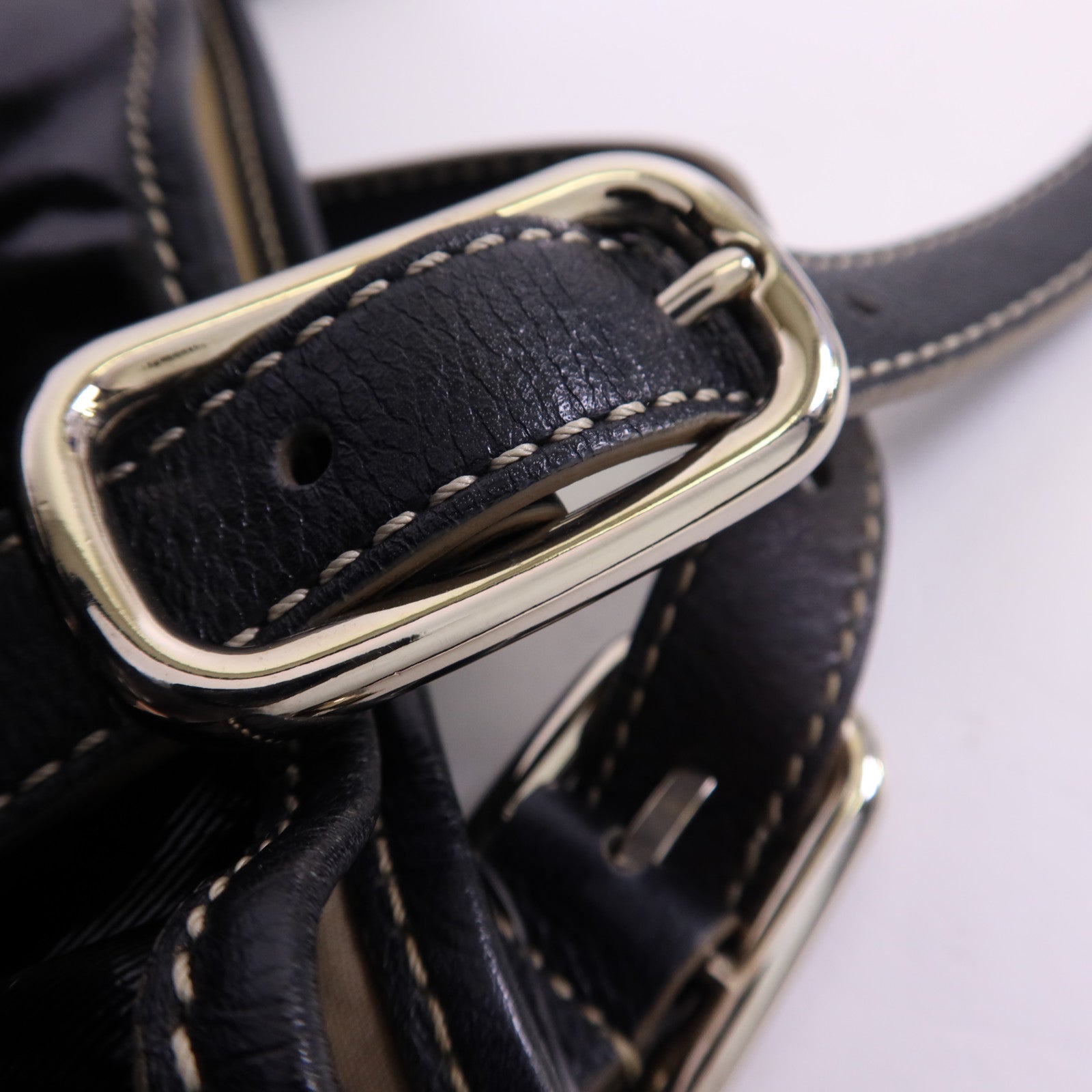 TOD'S 塗層帆布Shoulder Bag銀扣肩背袋