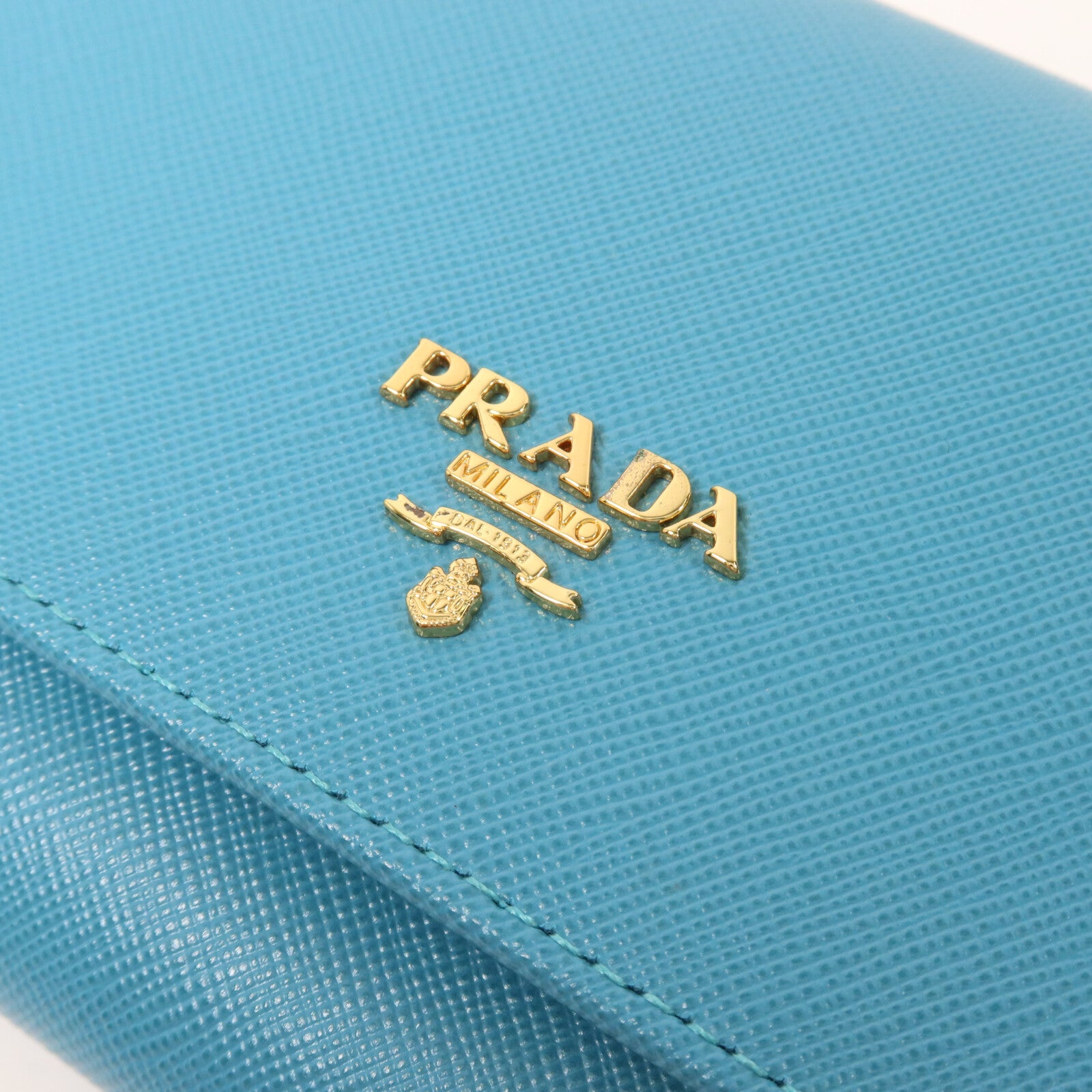 PRADA Saffiano皮革Wallet On Chain鏈帶肩背袋