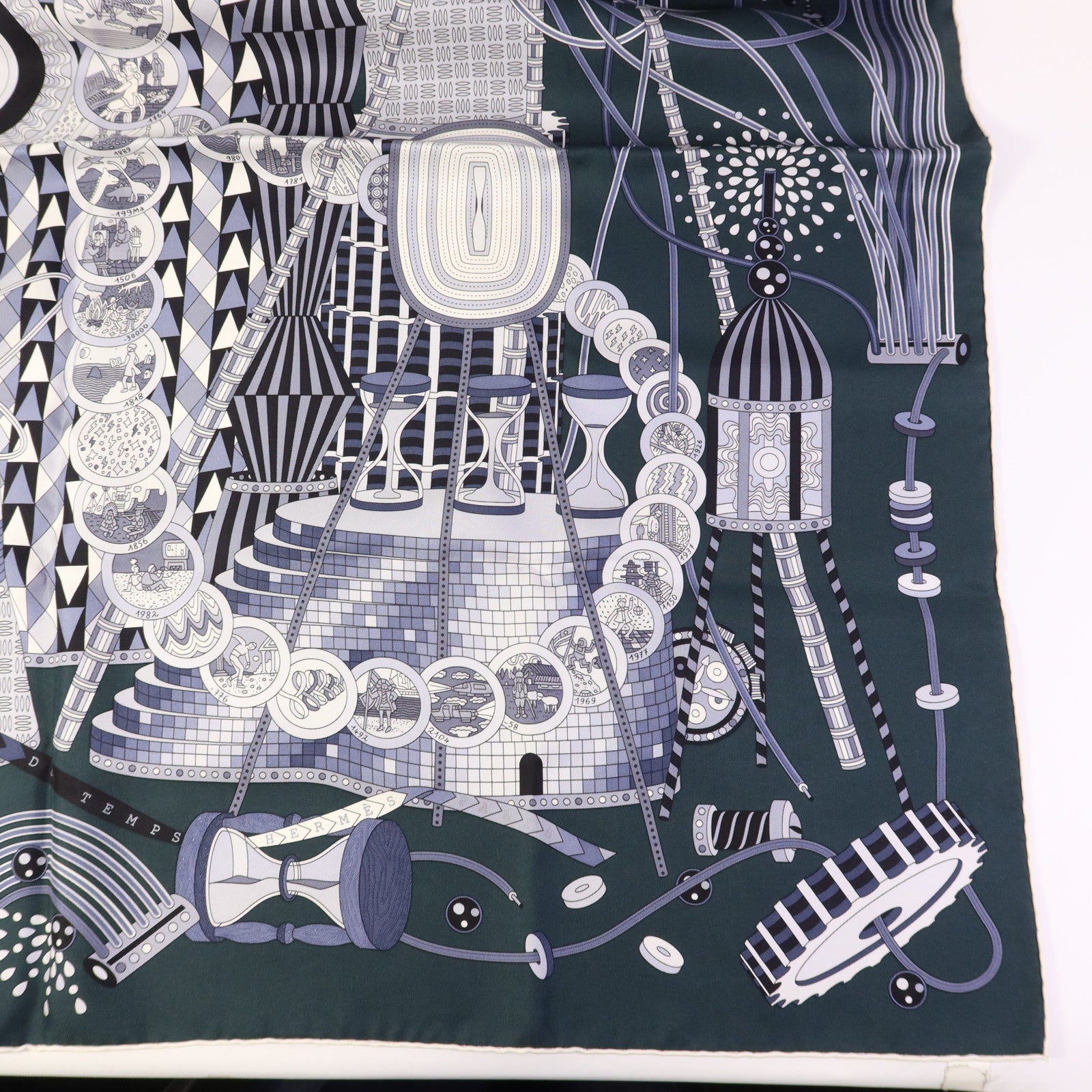 HERMES 絲質Scarf絲巾