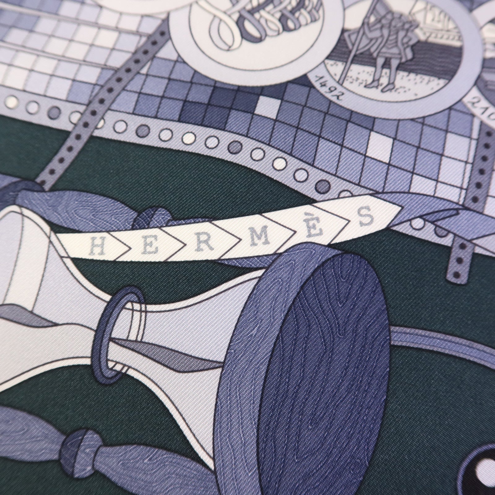 HERMES 絲質Scarf絲巾